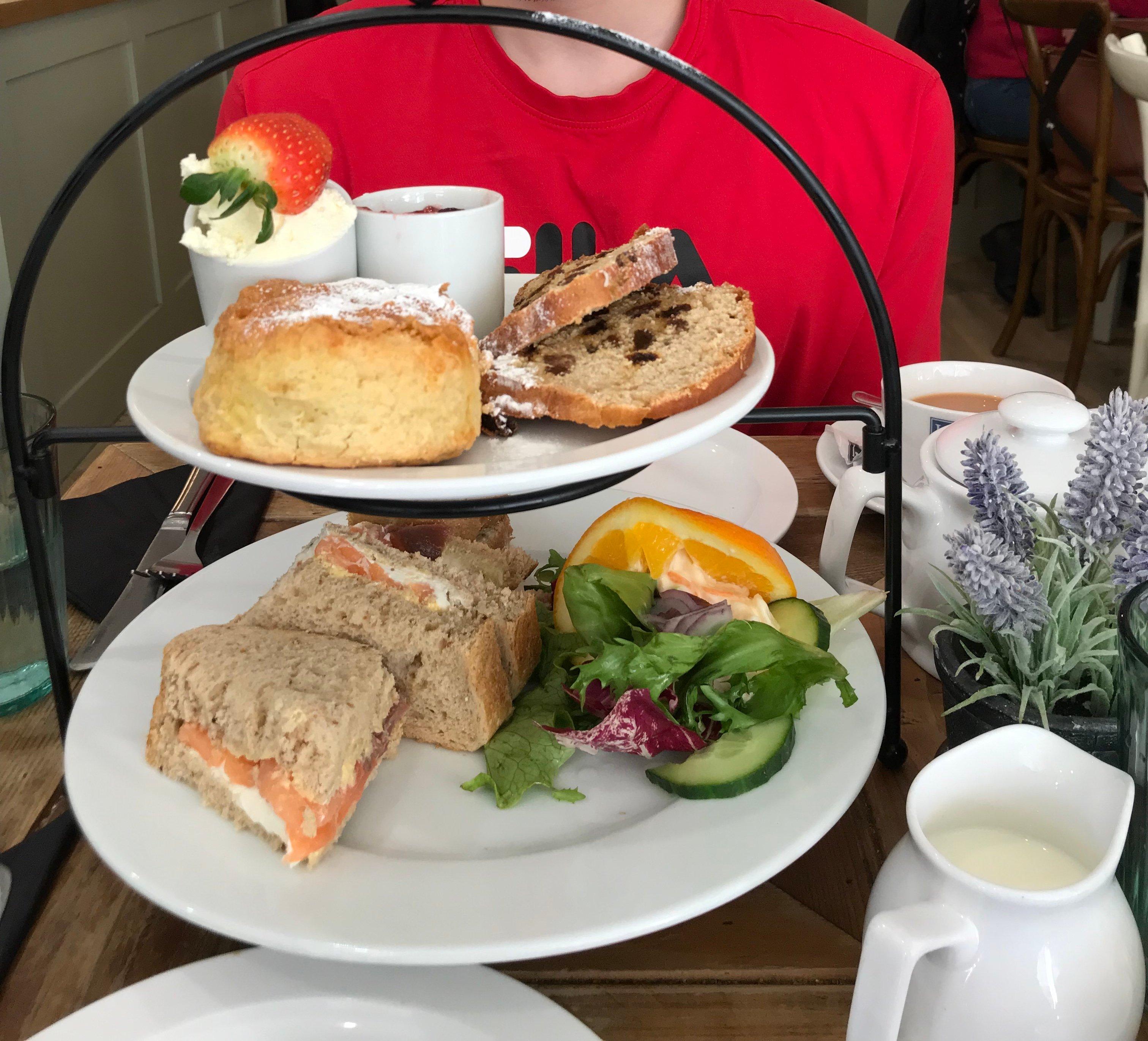 Love to Eat - Victoria Centre