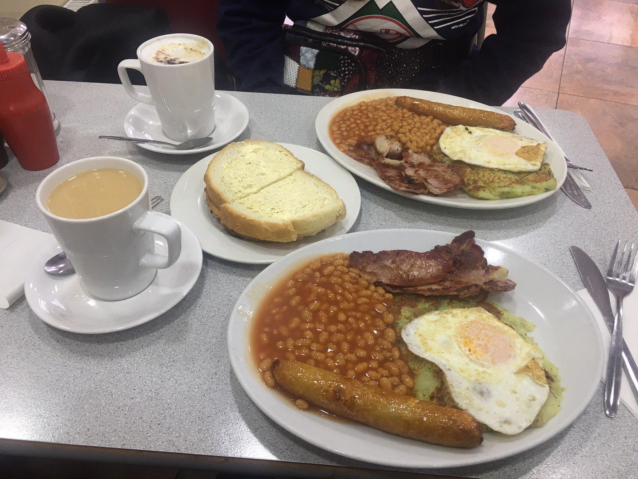 Pop Inn Cafe and Restaurant