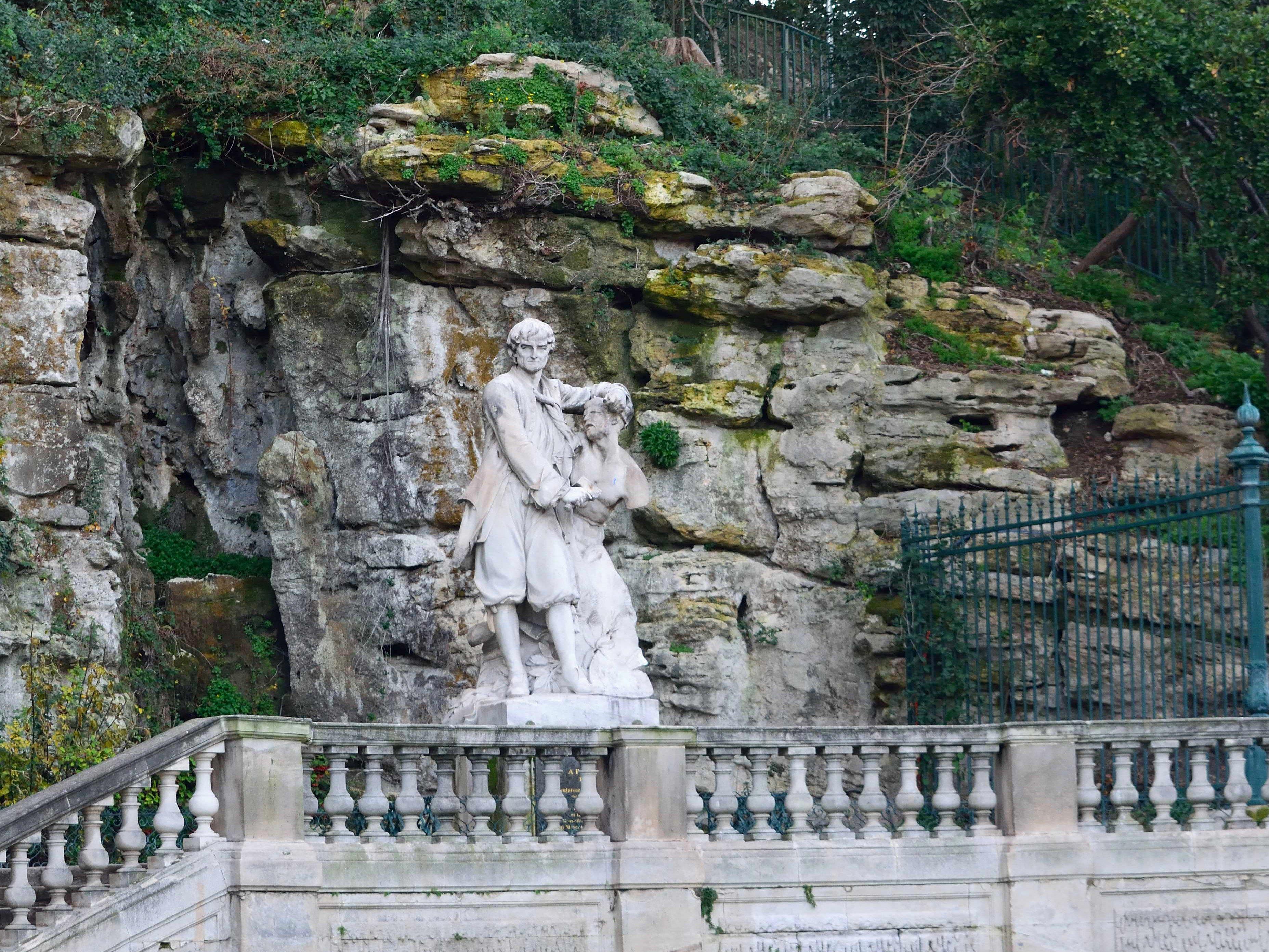 Statue De Pierre Puget