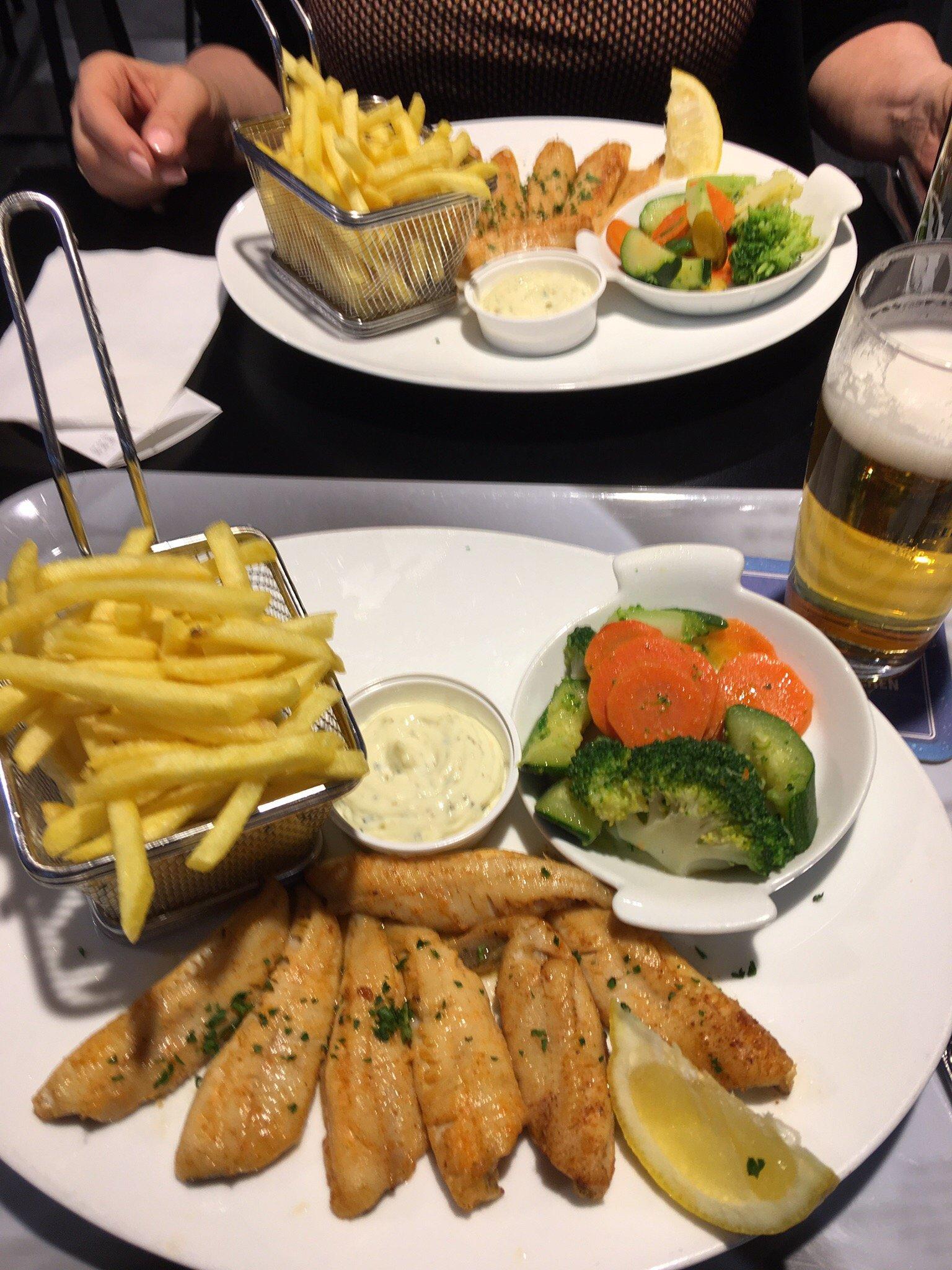 Ch'Etoy Cafe Restaurant