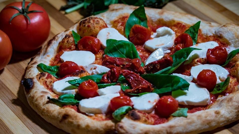 Photo by Comolocomo P