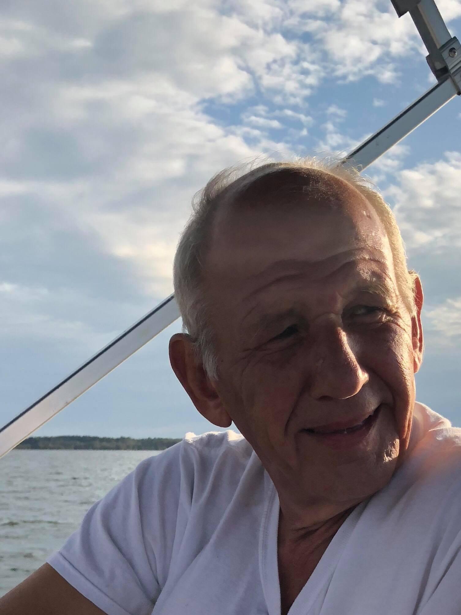 Photo by Compass03302328286