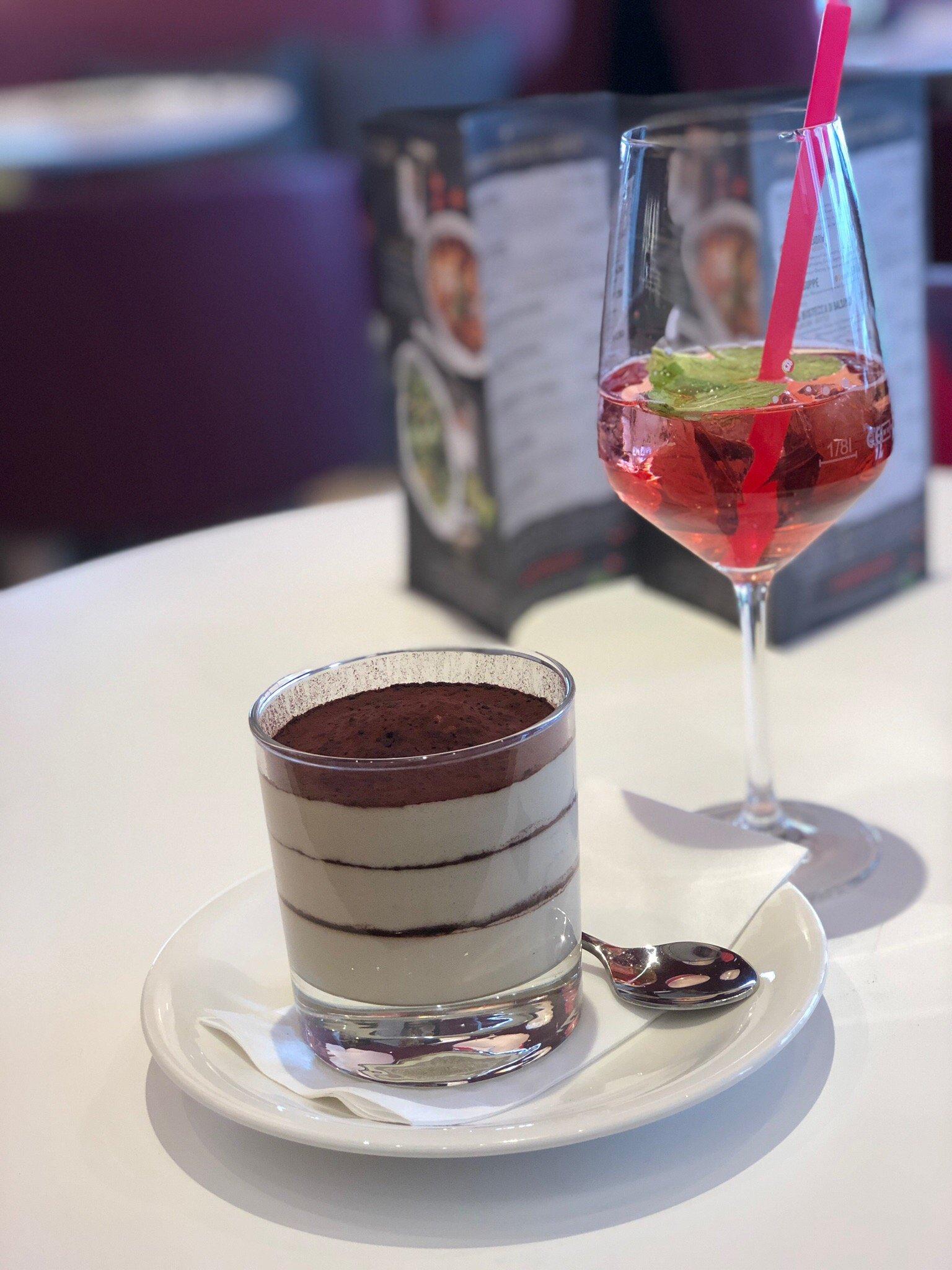 Photo by GloriaValerieO