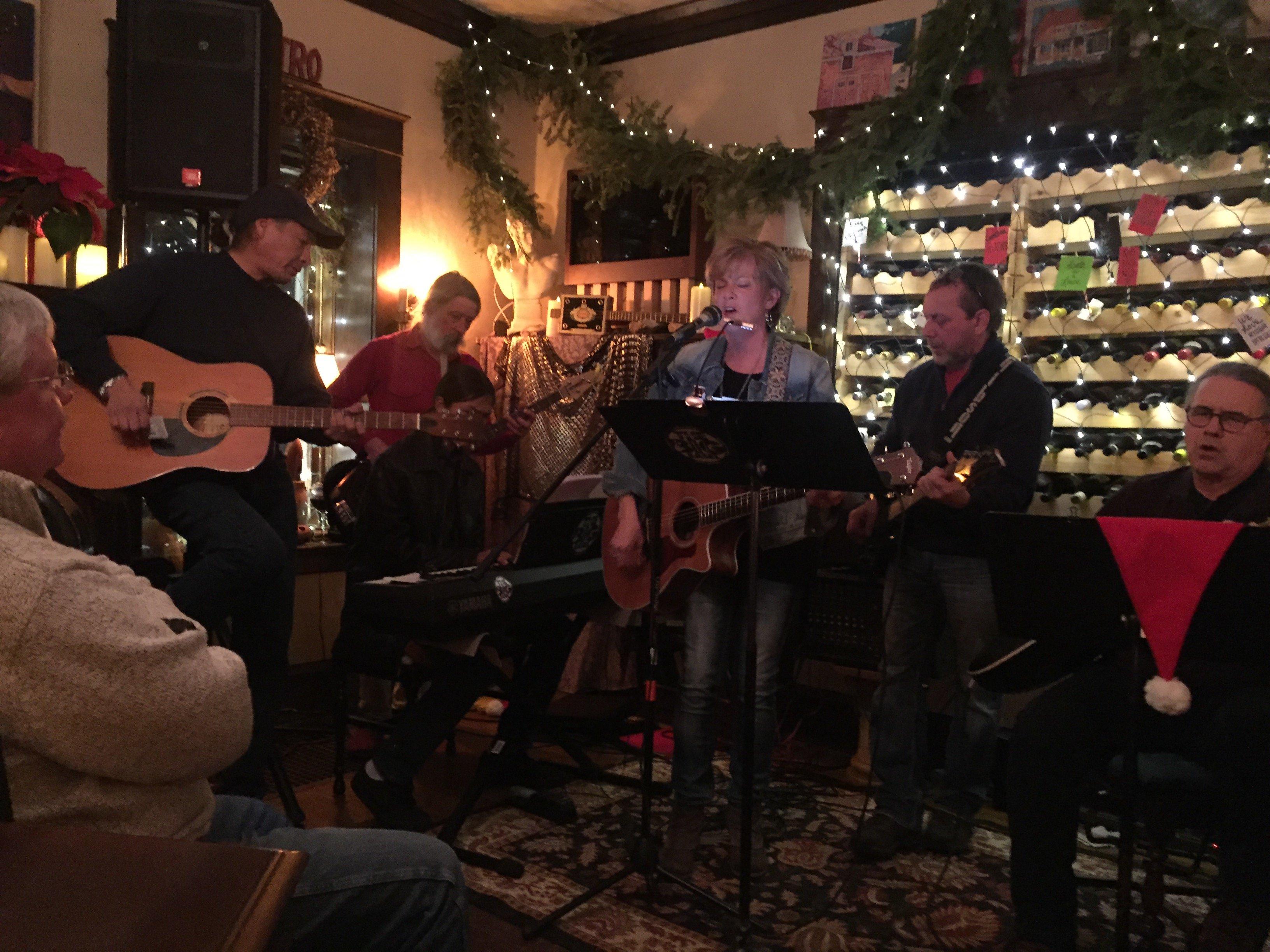 Big Easel Gallery & Bistro