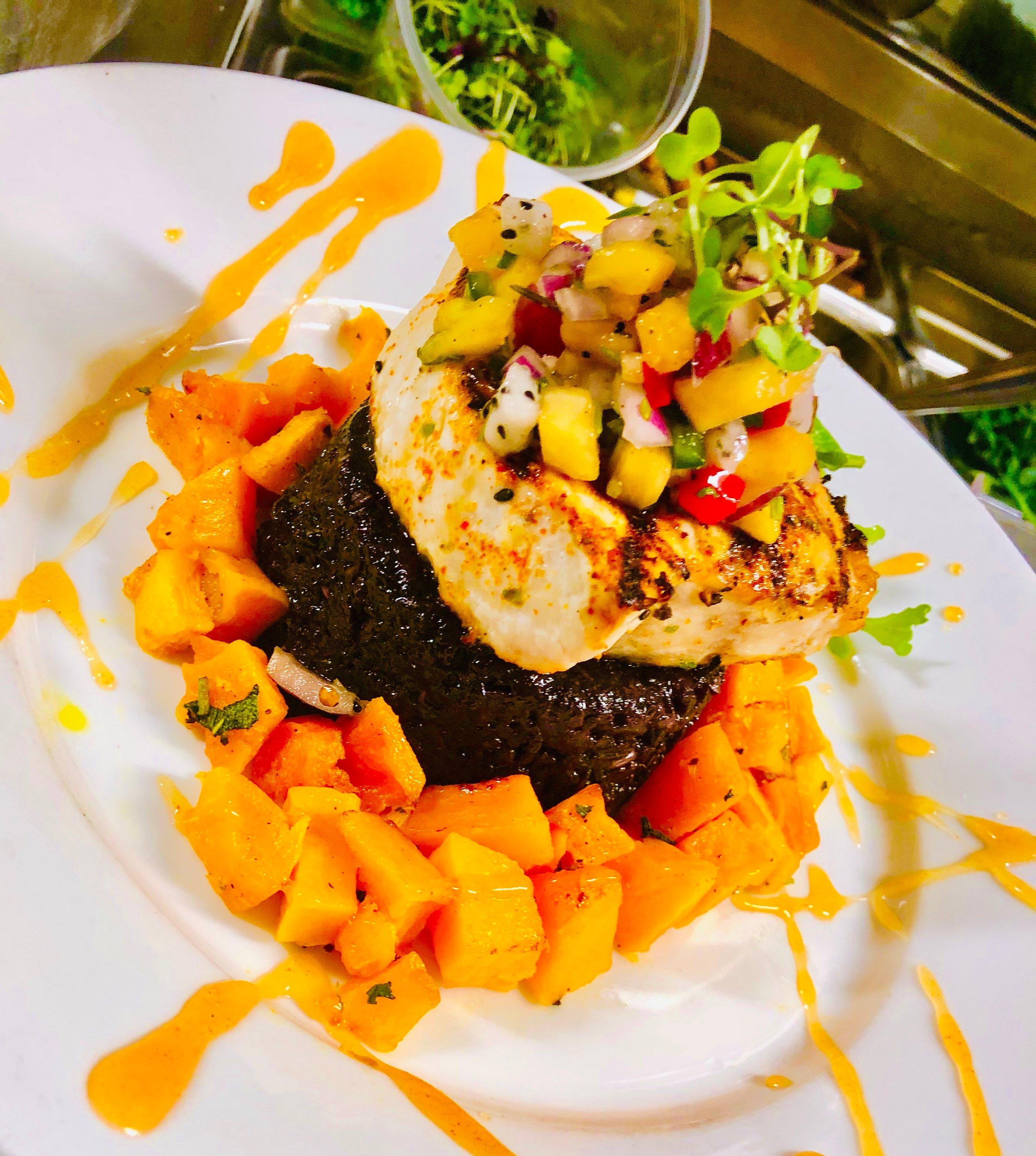 Black Rock Tavern & Restaurant