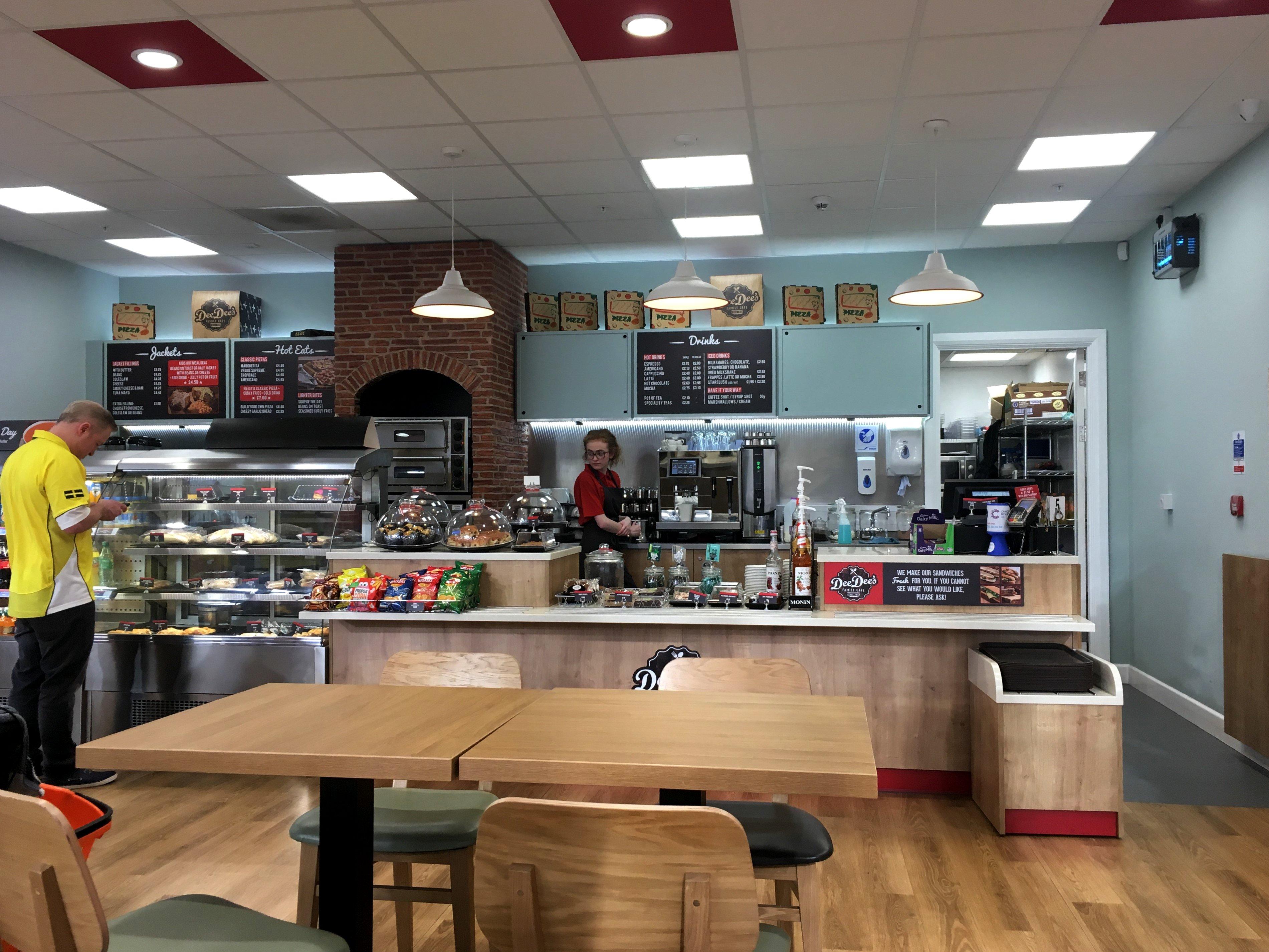 Dee Dee's Family Cafe