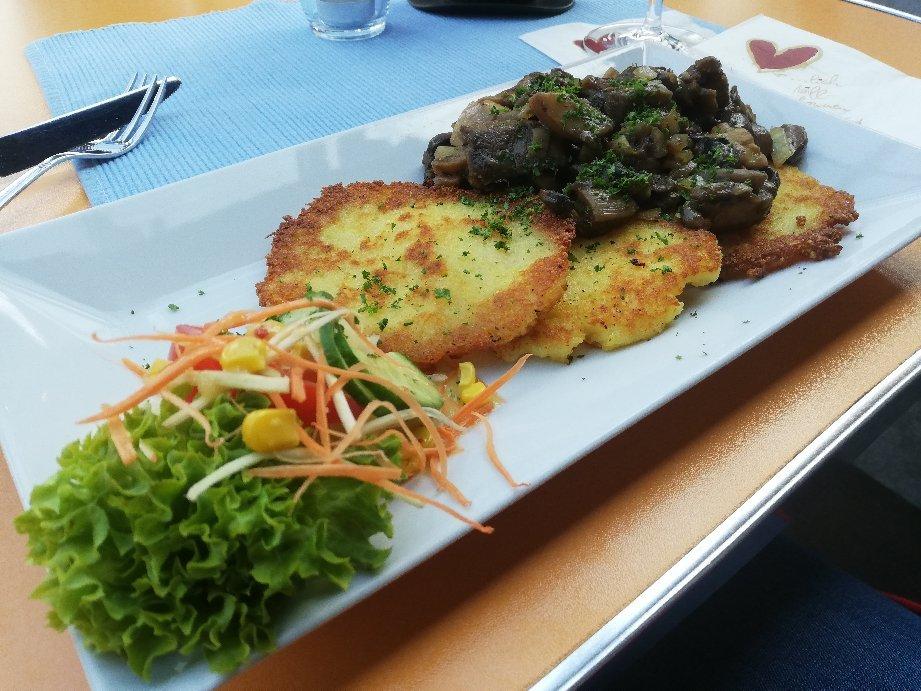 Photo by Kuechenparty271217