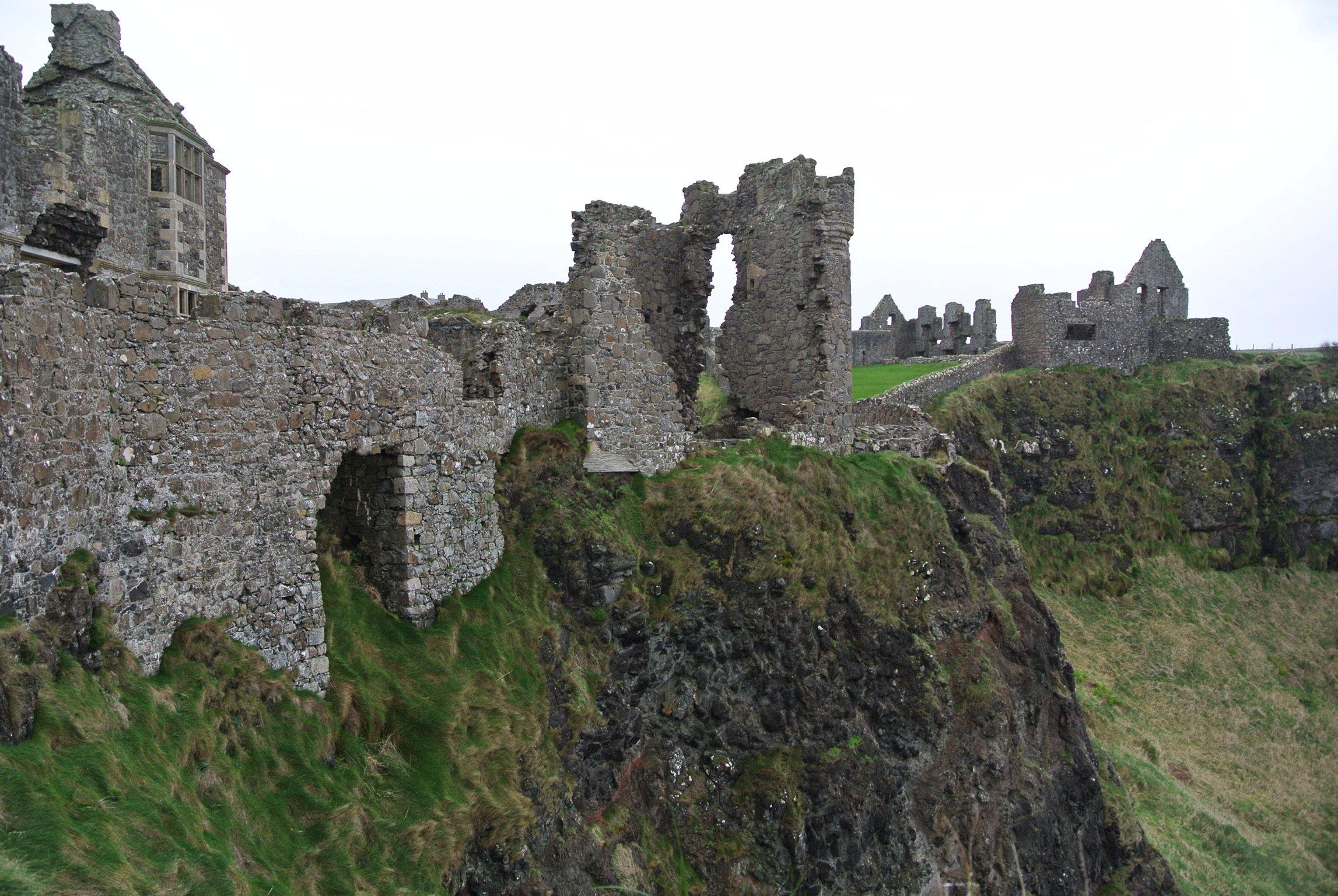 Finn MacCool's Public House and Guest Inn