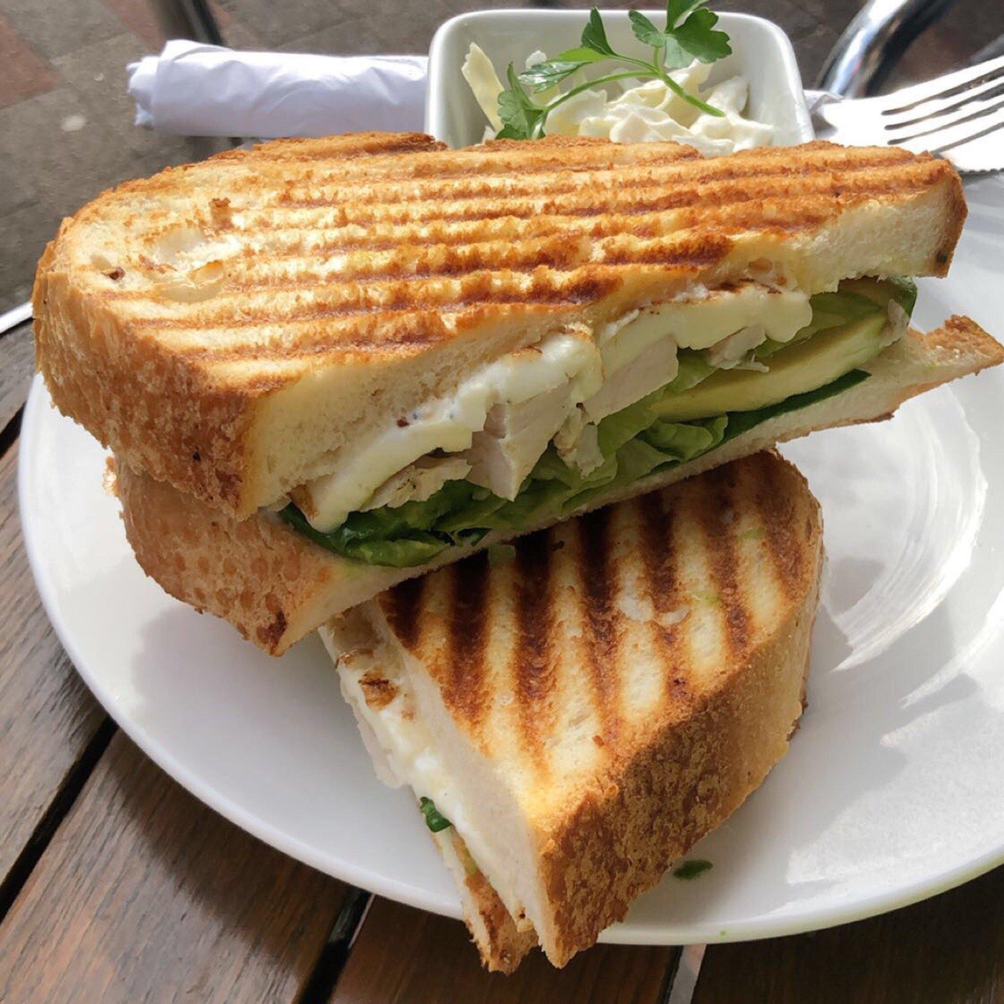 Hollys Coffee Shop & Sandwich Bar