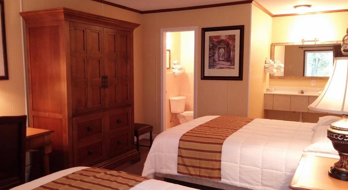 Southern Comfort Inn & Resort