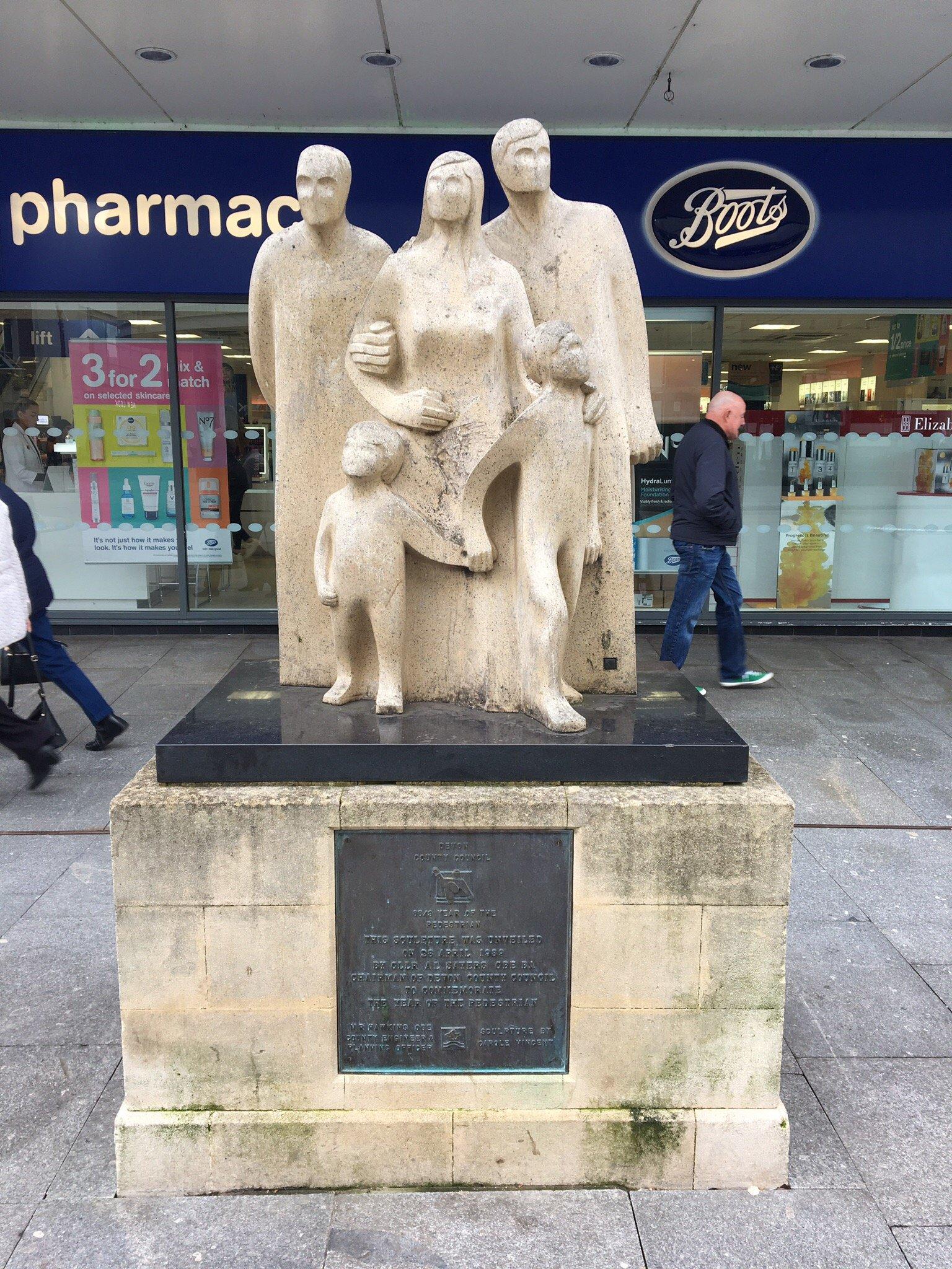 Photo by Passp0rtAlwaysReady