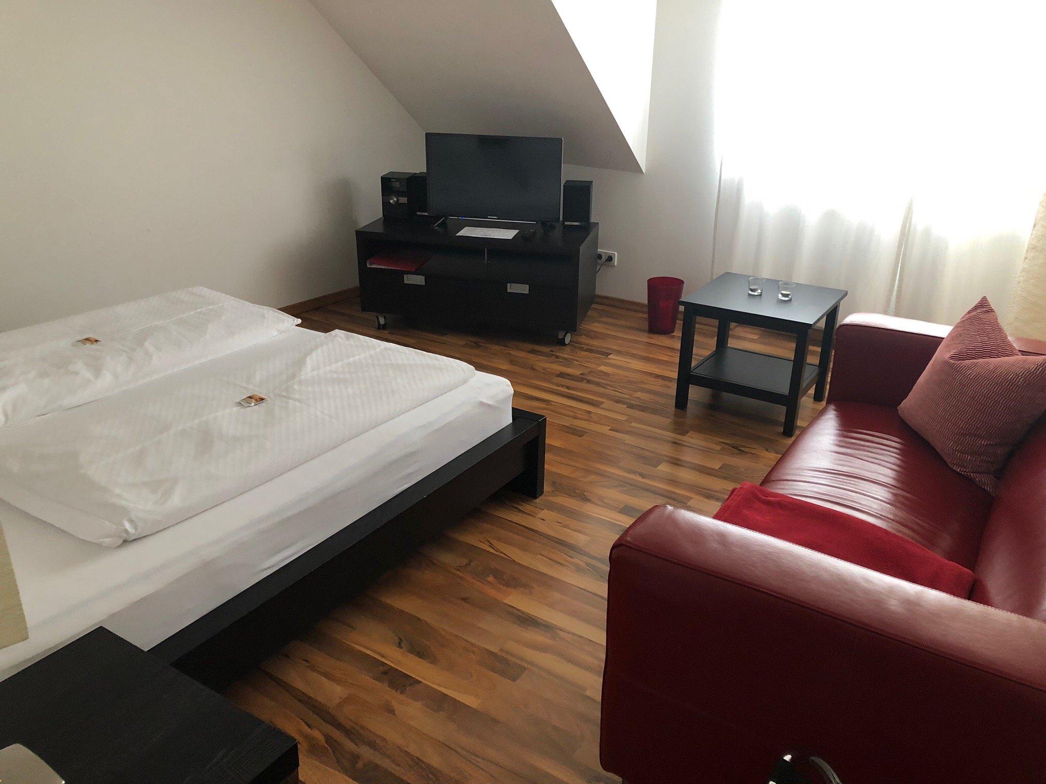 Photo by annikawolf99