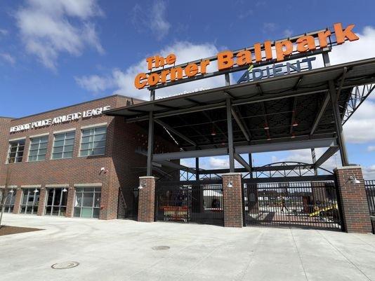 Photo by Elmore_Leonard_fan