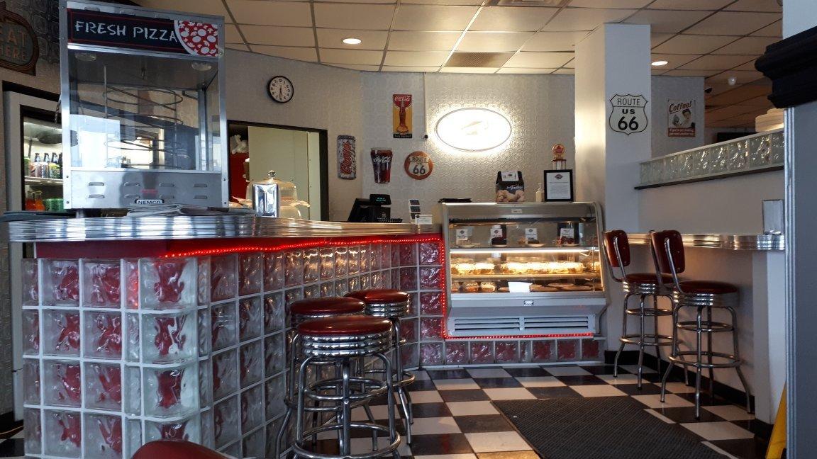 Squires Pizza Classic Diner