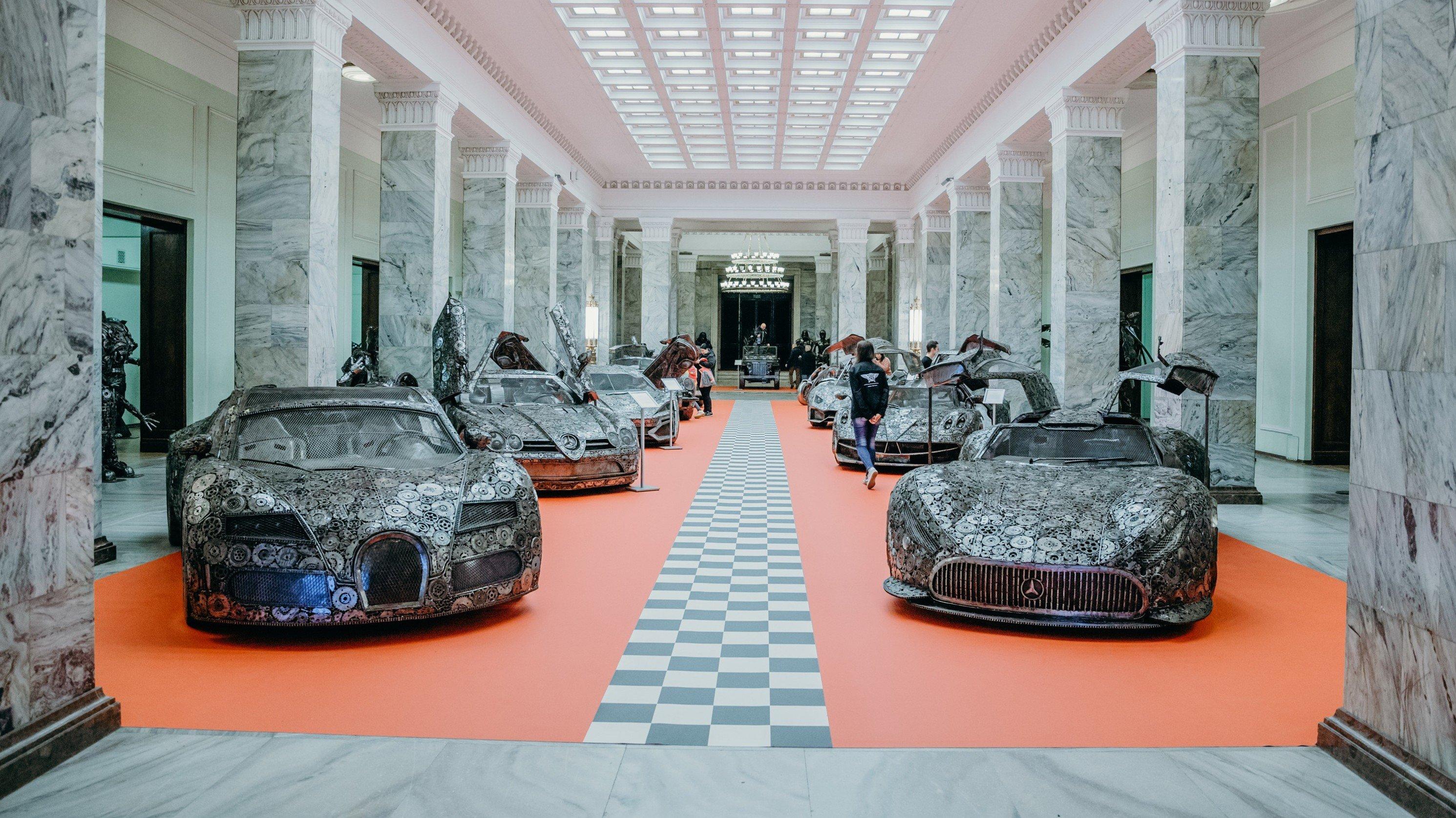 Galeria Figur Stalowych