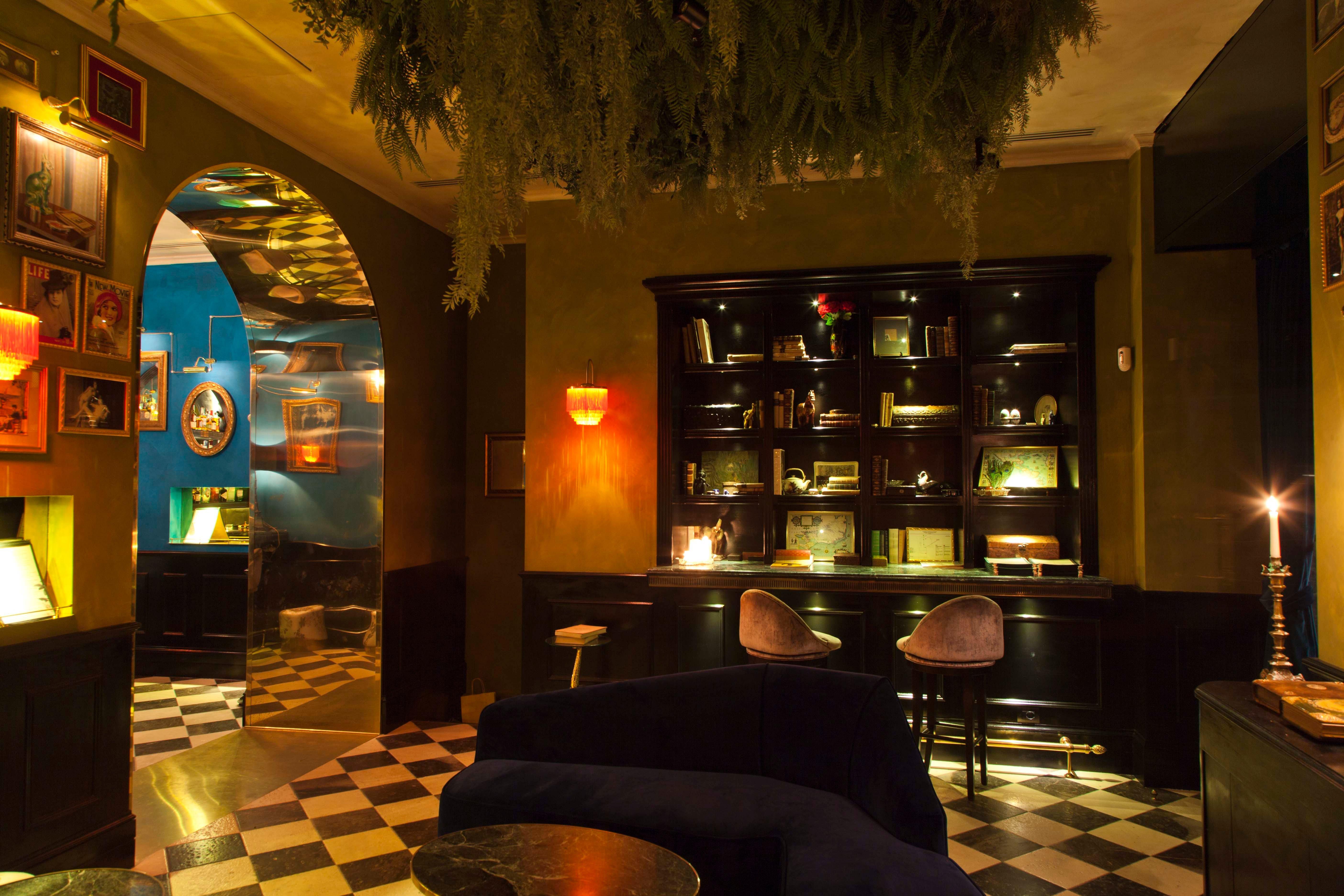 Emerald’s Independent Bar