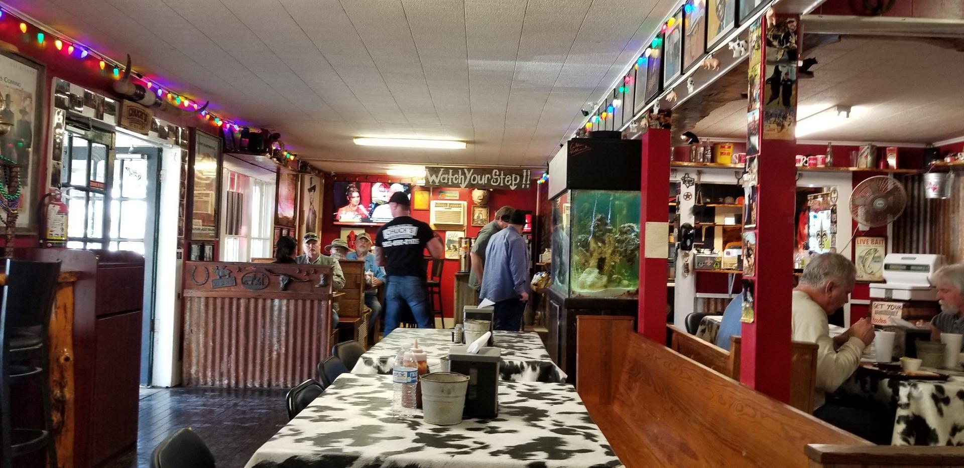 Chuck's Country Smoke House