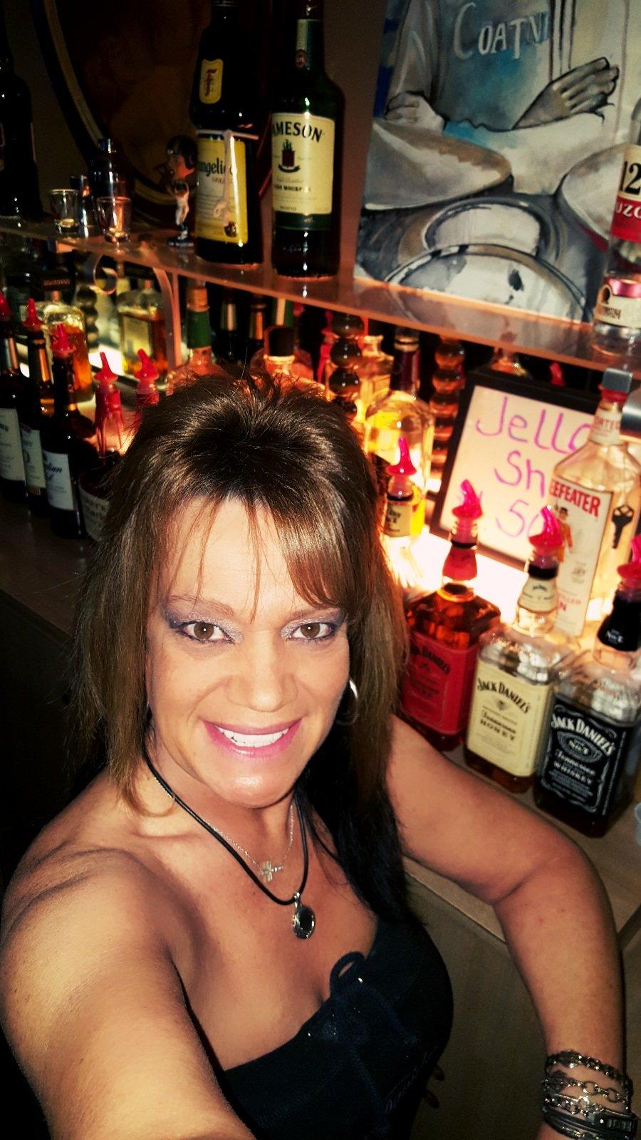 Mike's Ten-Pin Lounge