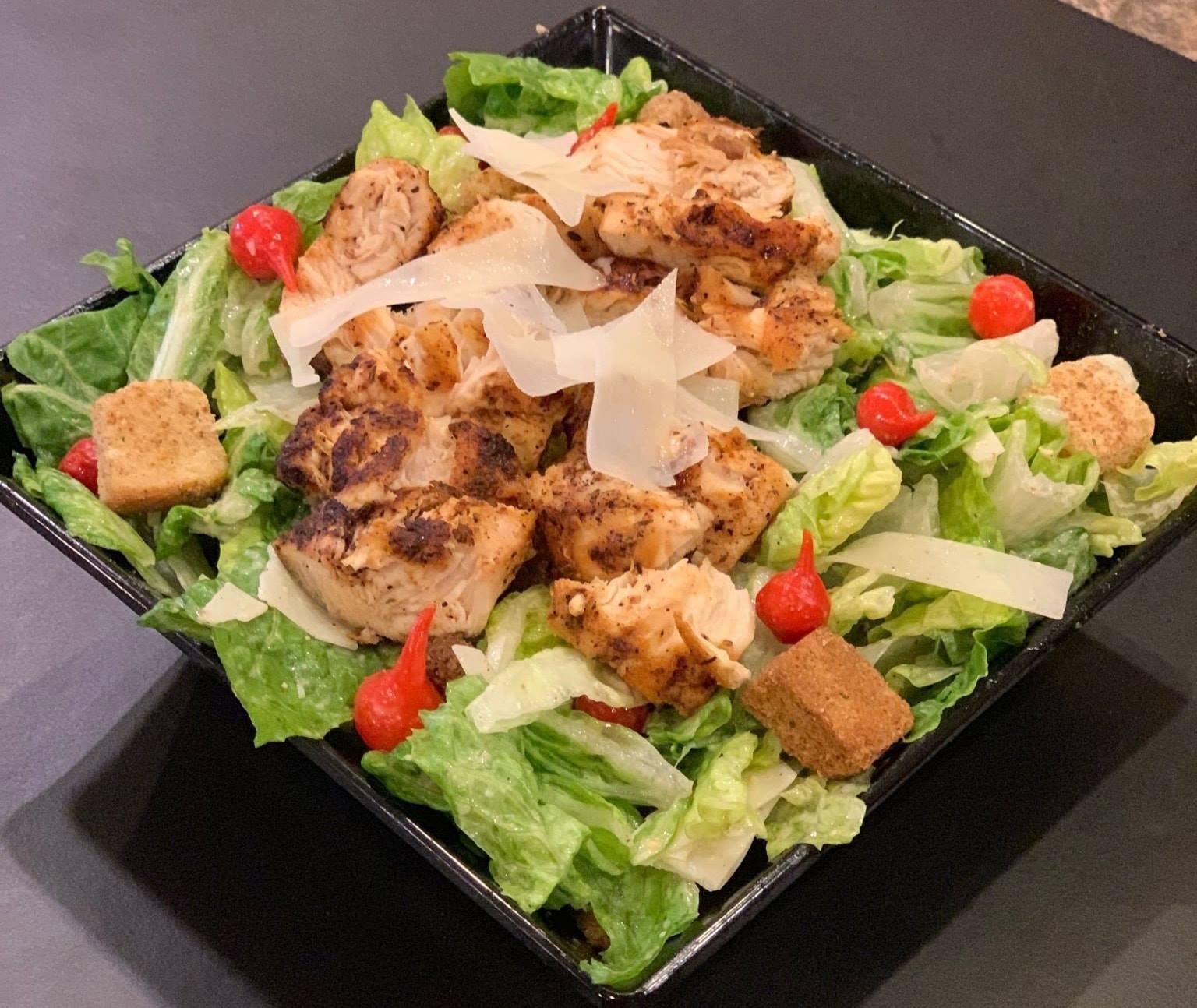 Ralph's Harborview Bar & Grill