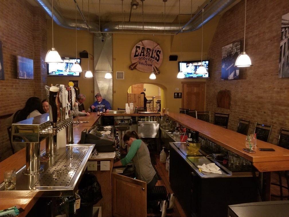 Earl's Grocery & Saloon