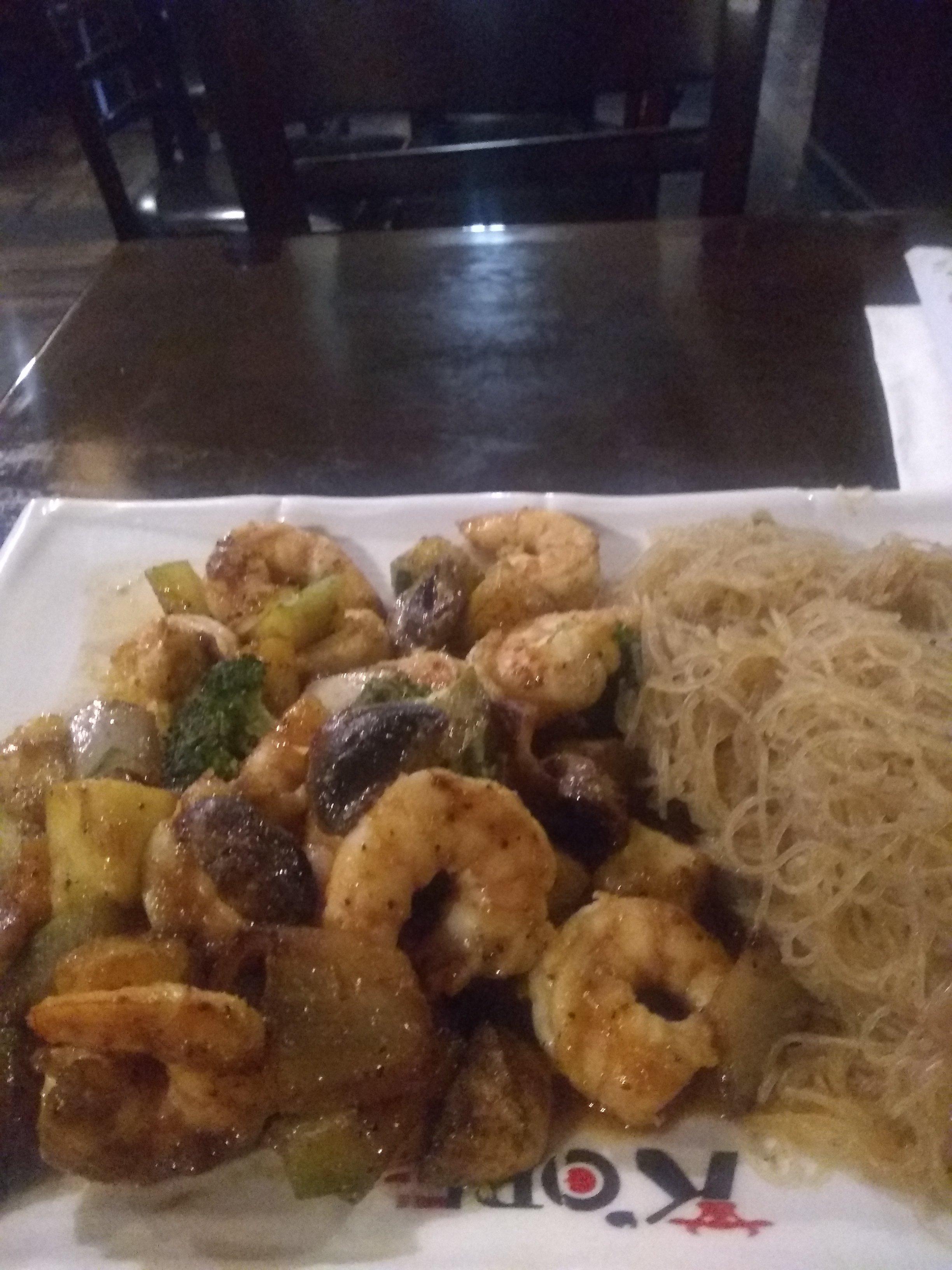 Sakura Noodle House & Sushi Bar