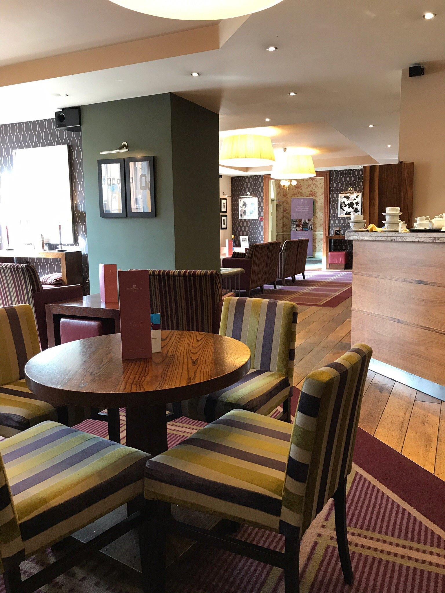 Spencer s Bar & Brasserie