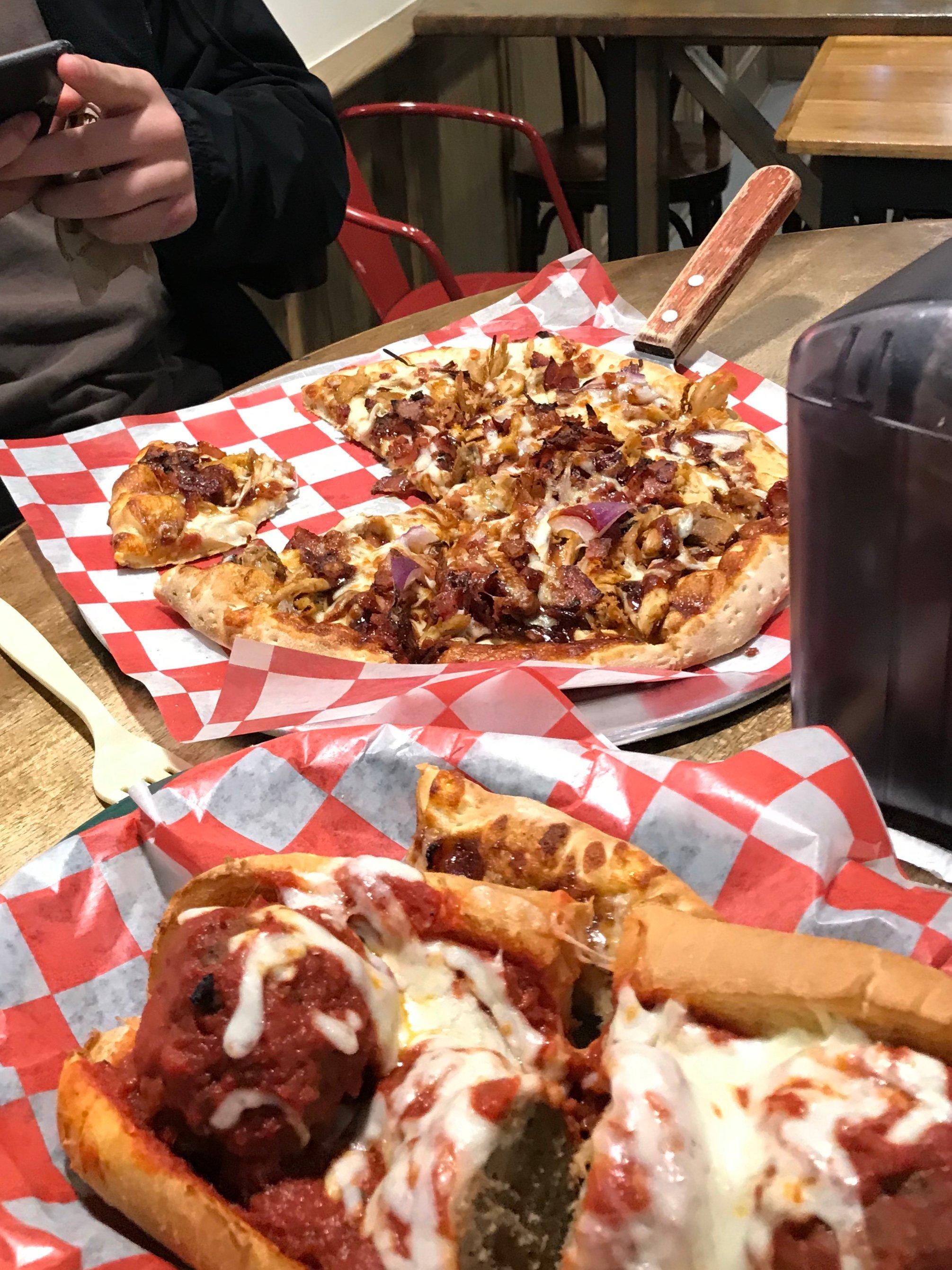 Bozzelli's Italian Deli-Vermont Ave