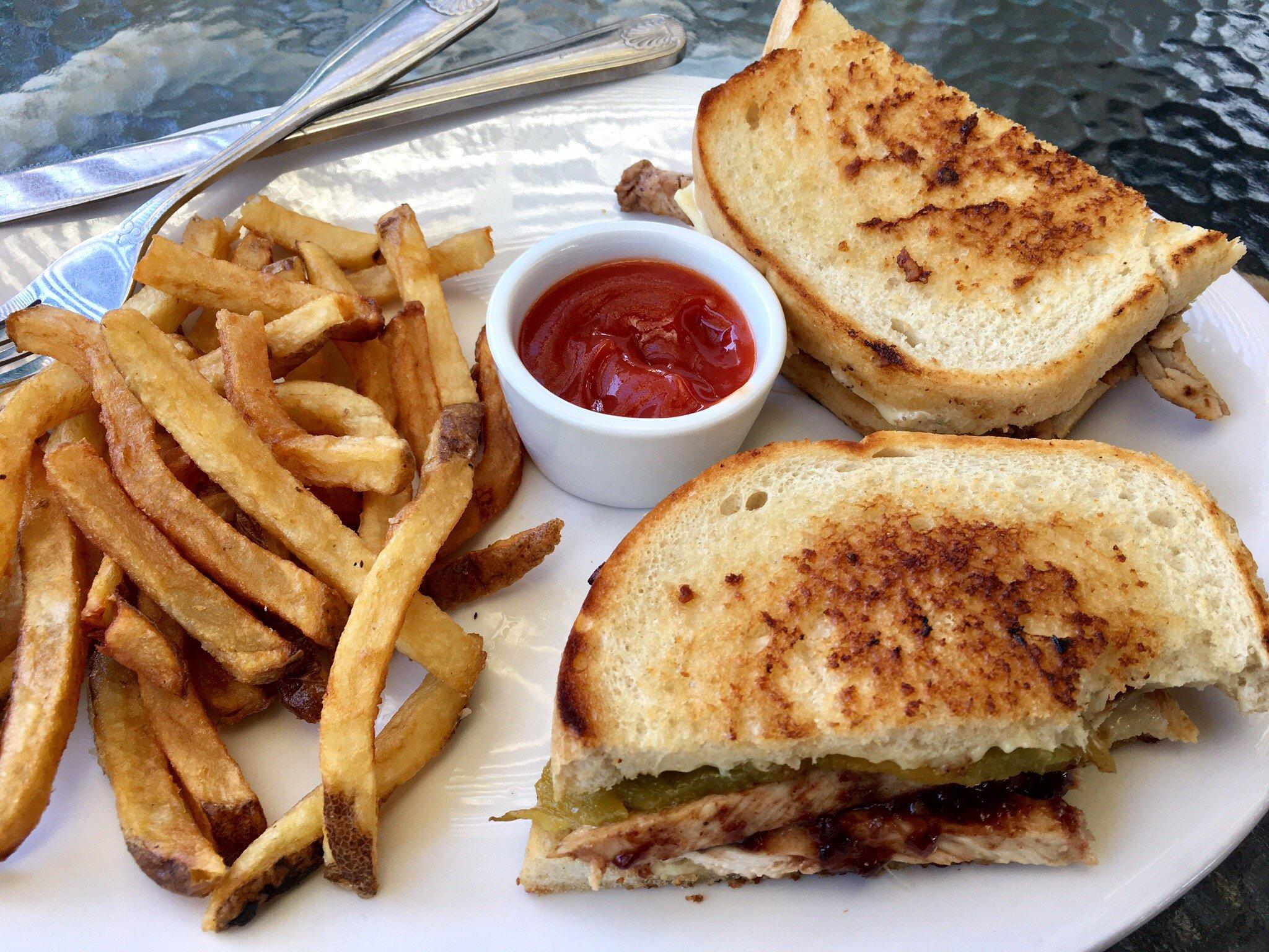 Photo by CaliMAE2015