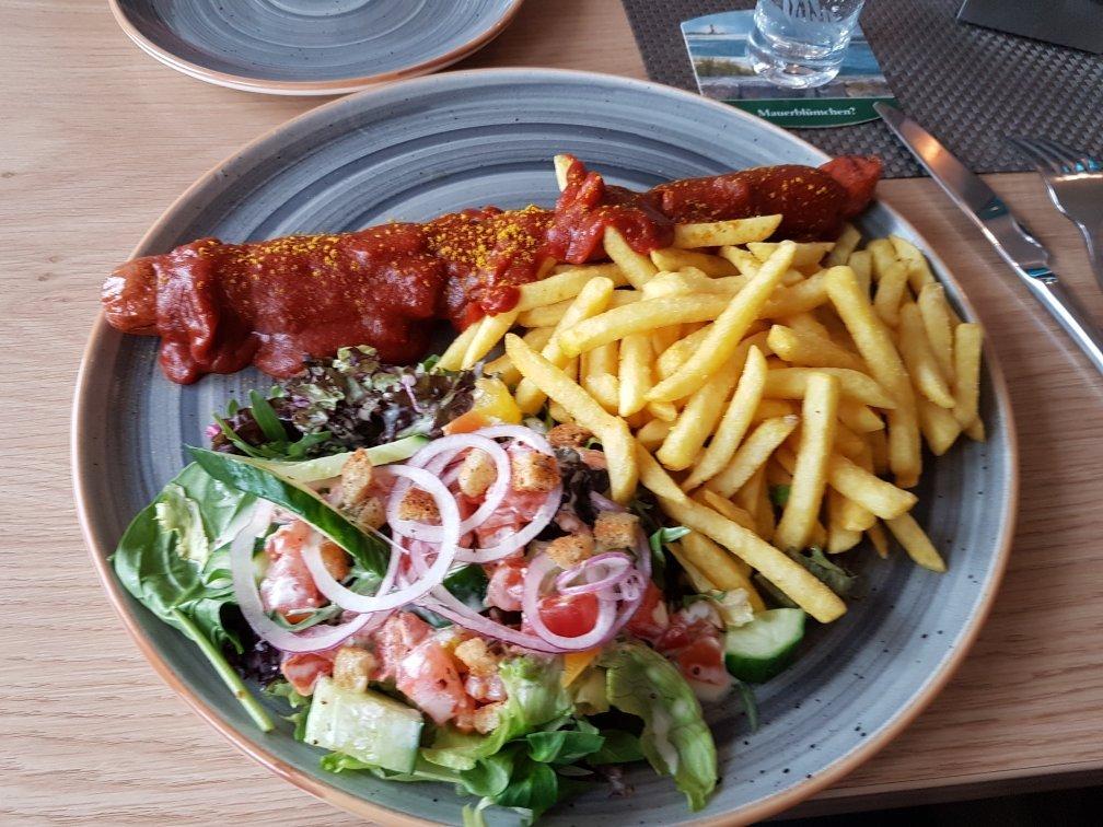 Photo by A-L-E-X109621