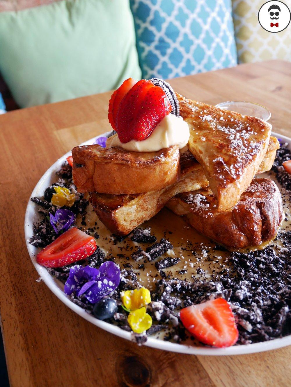 Photo by whatepieats