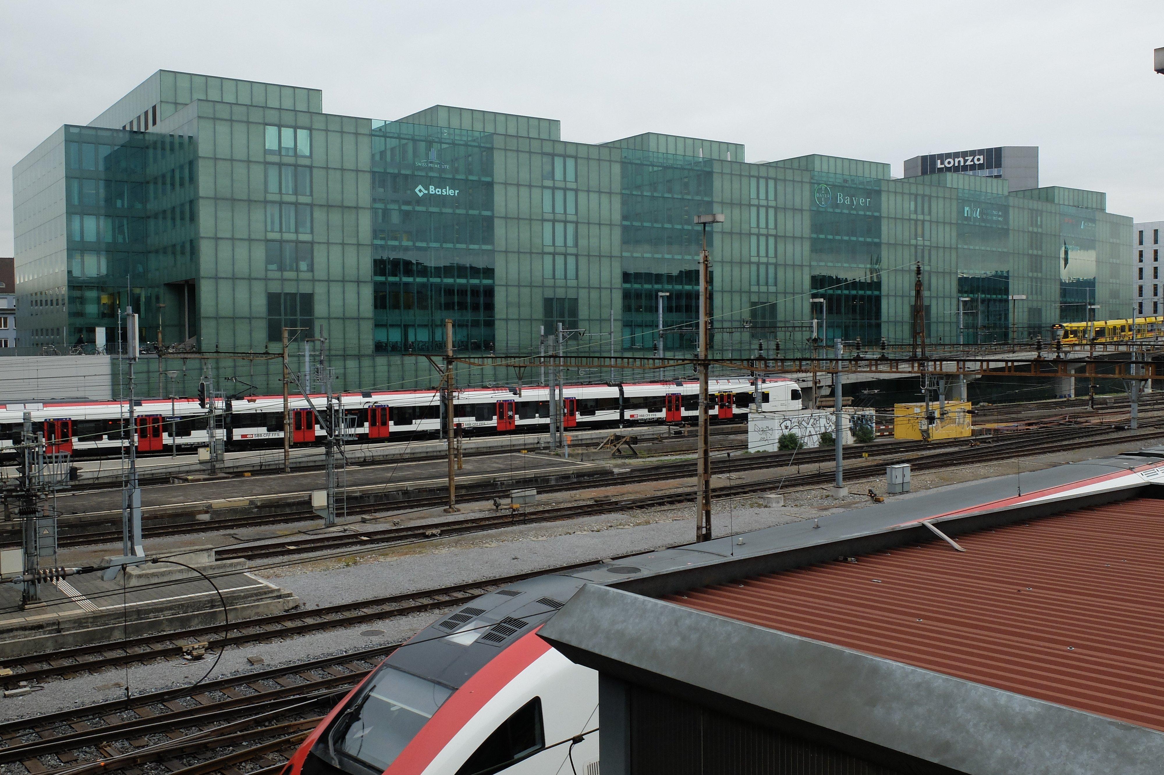 Jacob Burckhardt Haus und Peter Merian Haus