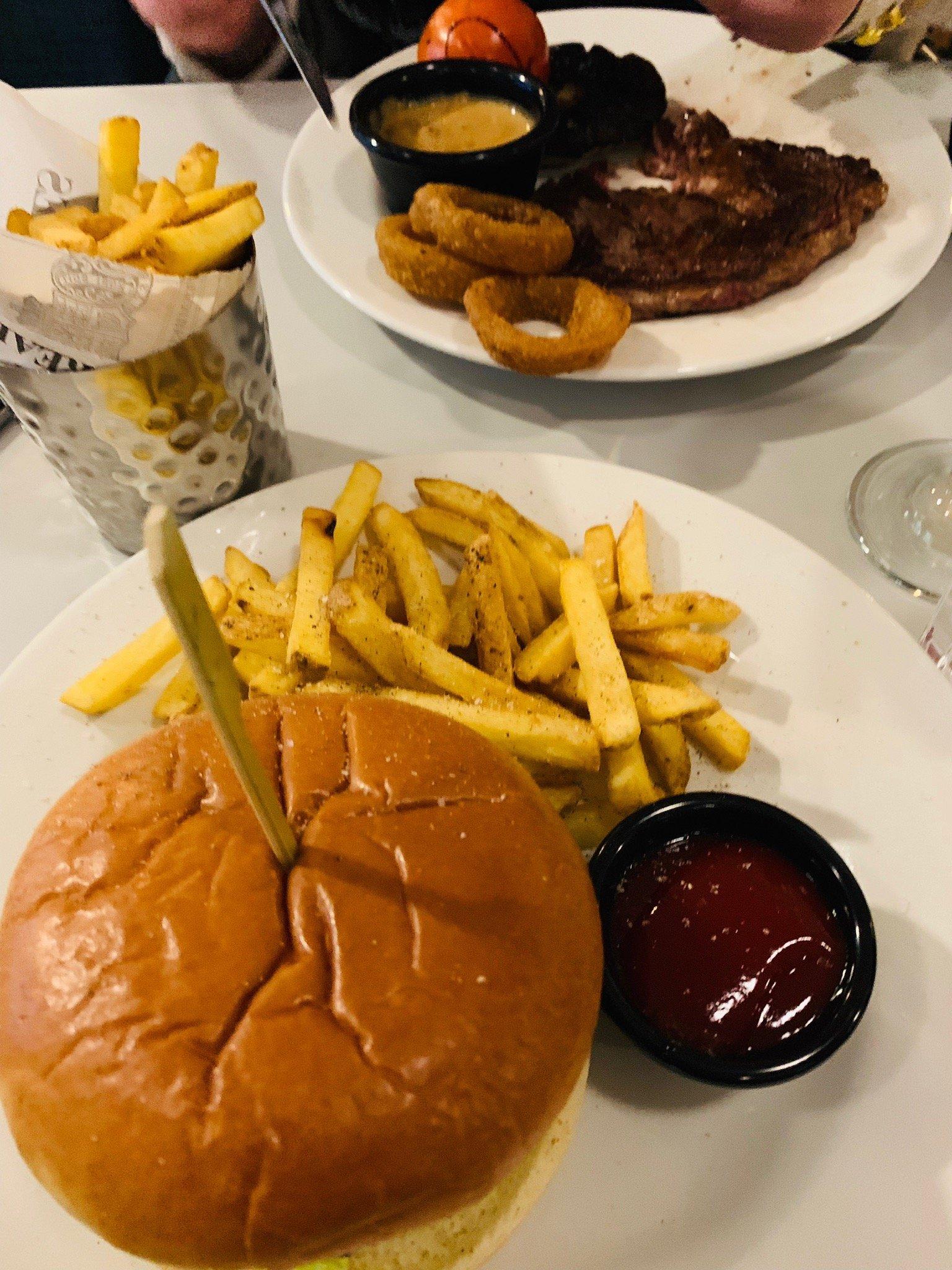 Hampton By Hilton London Stansted Airport