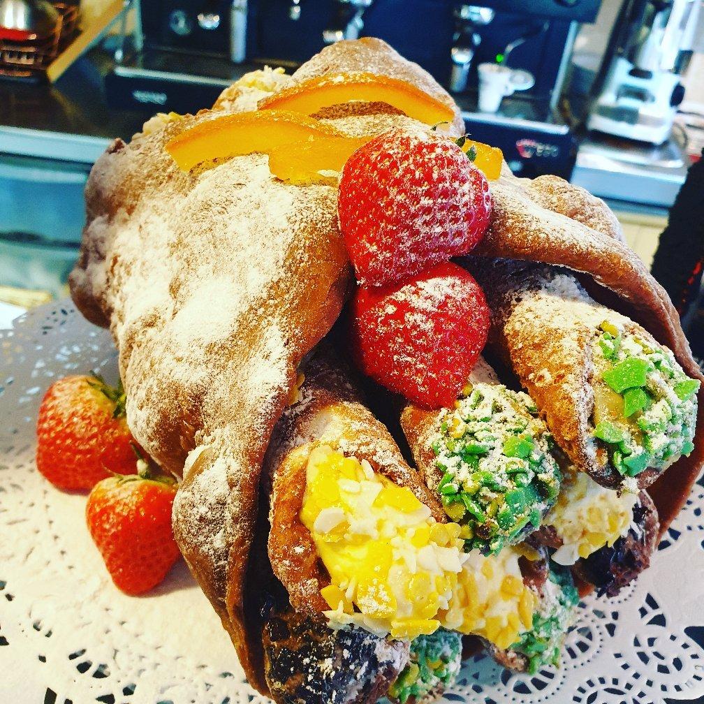 Photo by rossellar889