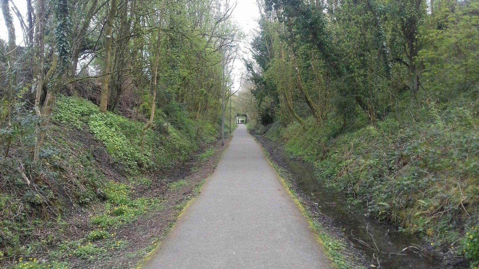 The Greenway (Old Railway Footpath)