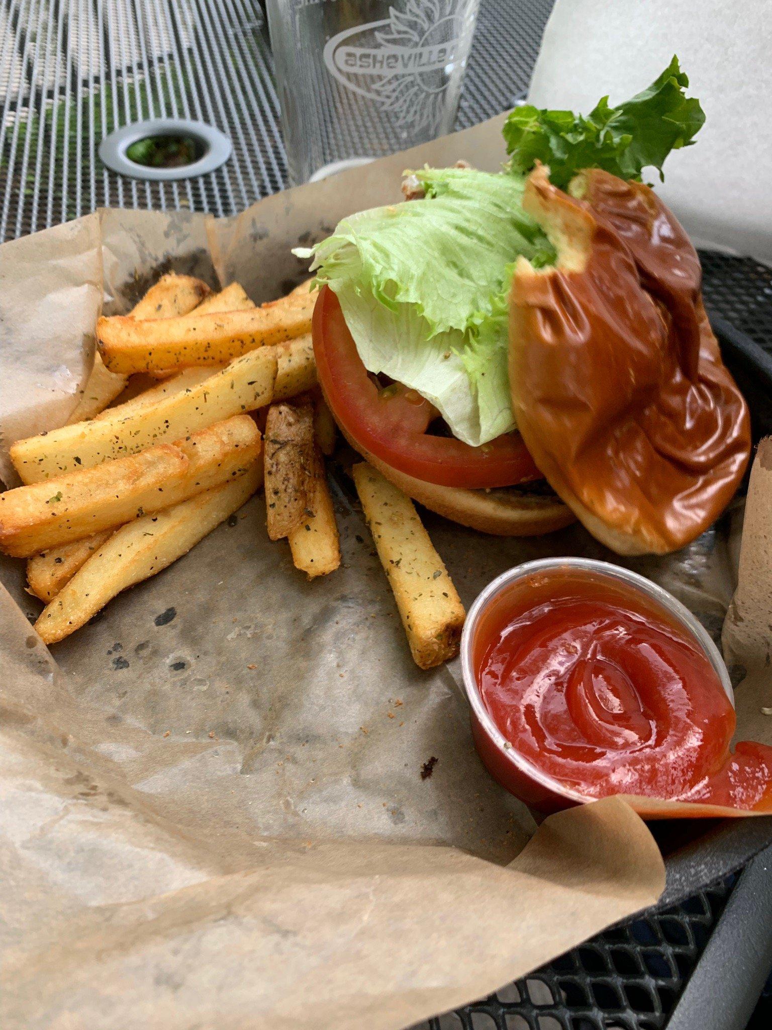 Foggy Mountain Brewpub