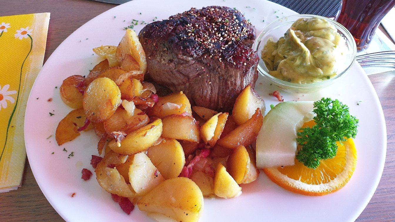 Photo by Christian P