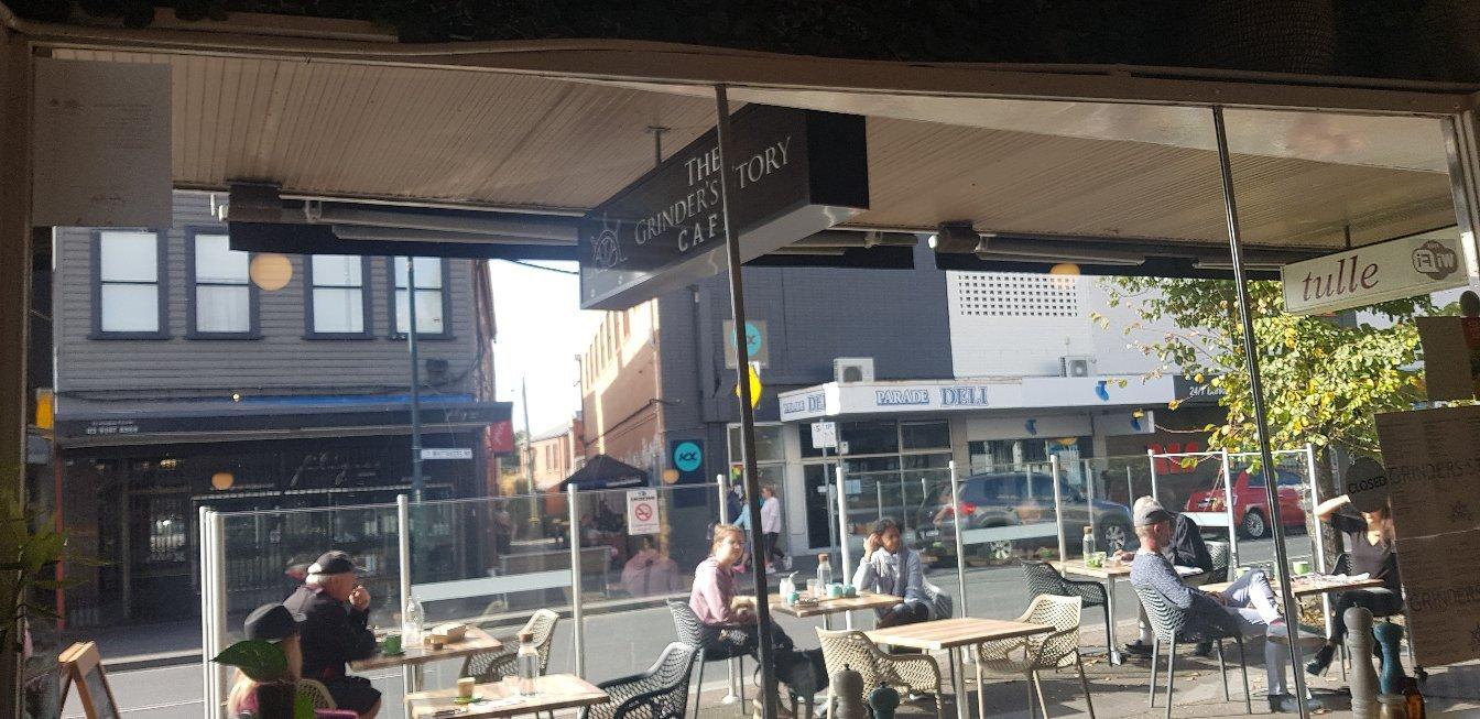 The Grinder's Story Café