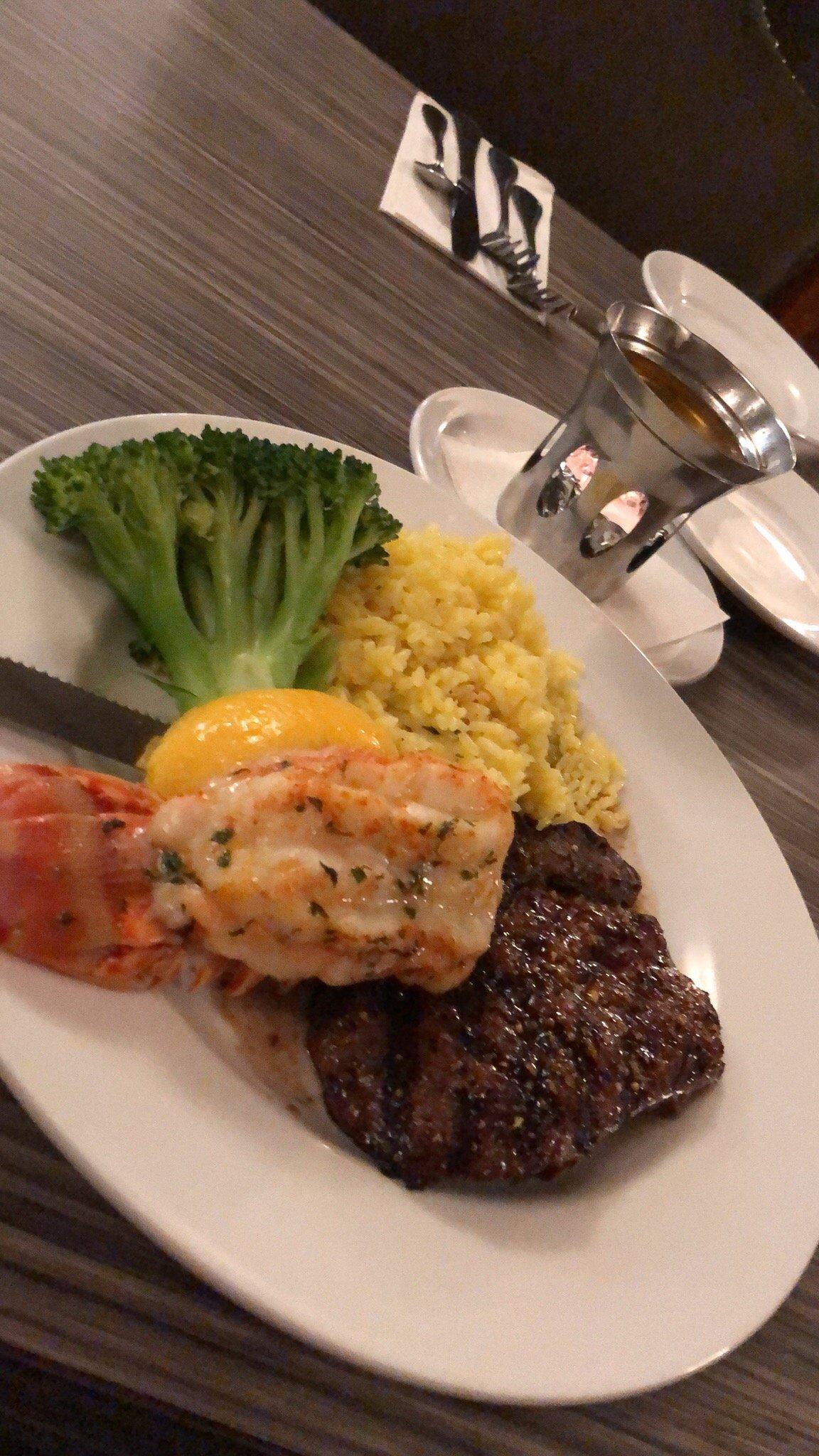 Venetis Restaurant Steak & Seafood House
