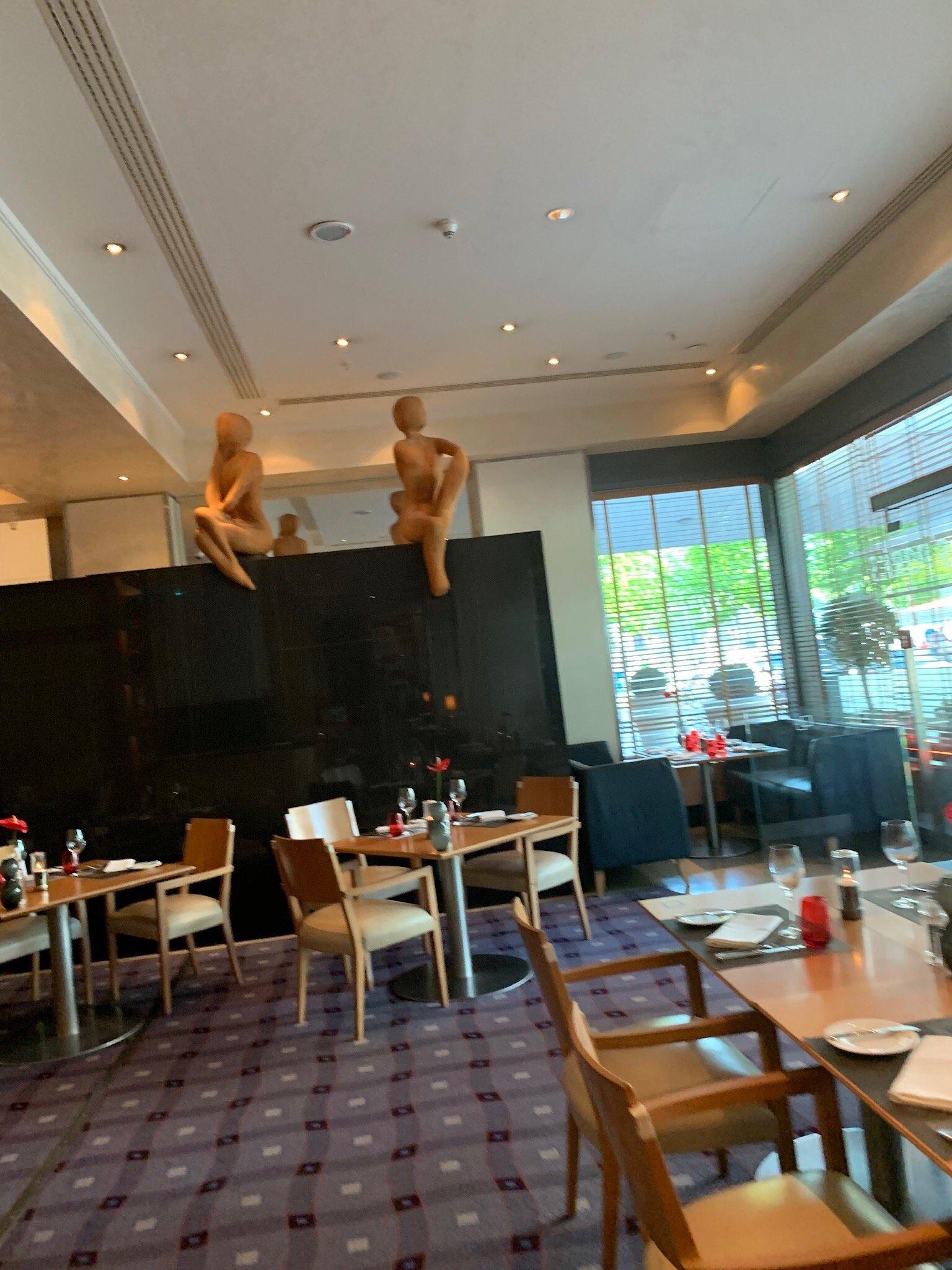 Cafe Restaurant ASCOT