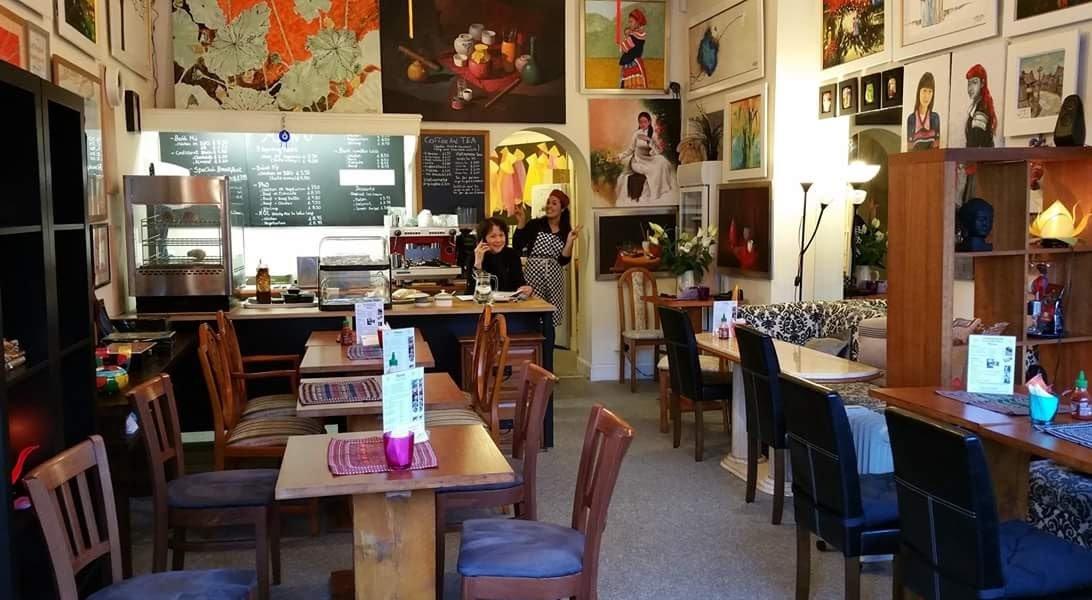 Vietnam House Gallery Cafe (Food served all day)
