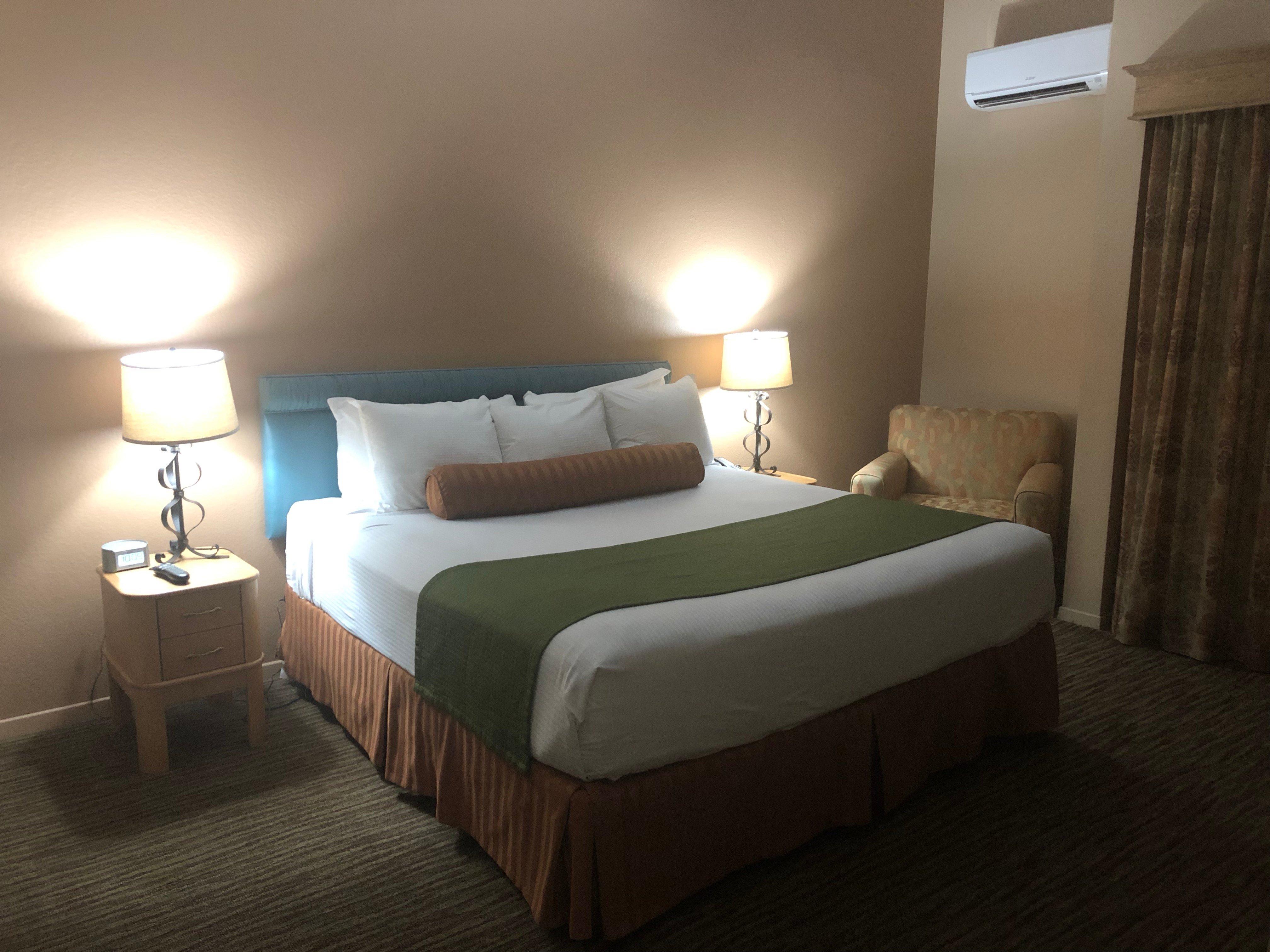 WorldMark Palm Springs - Plaza Resort and Spa