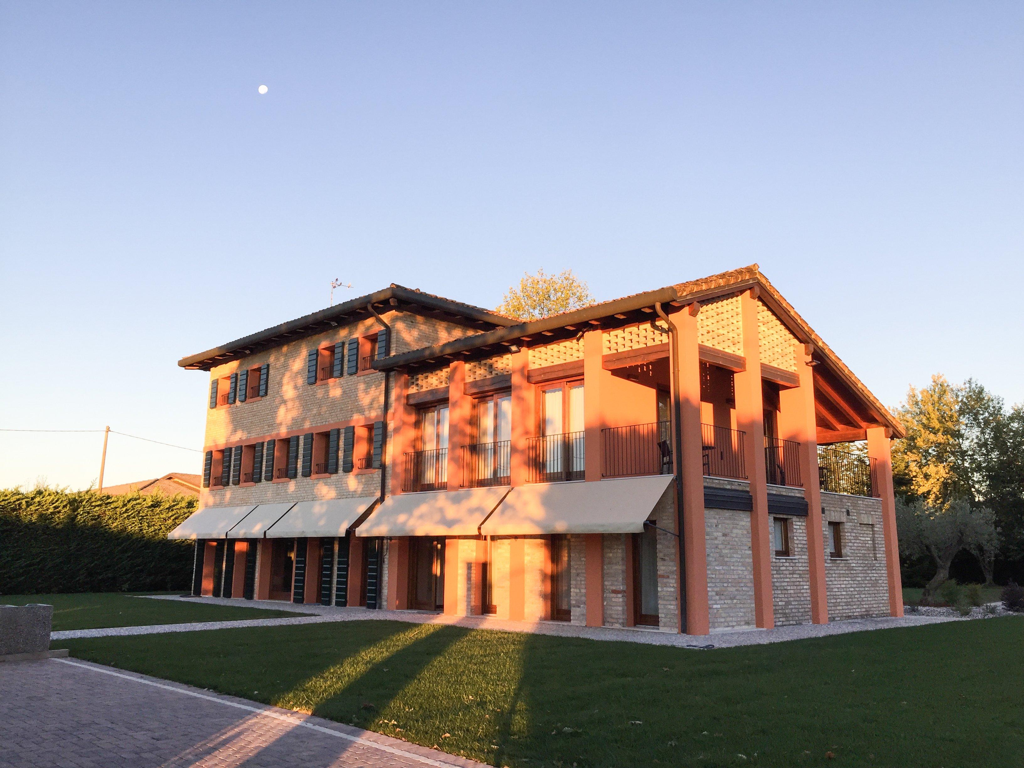 Crystal Luxury House