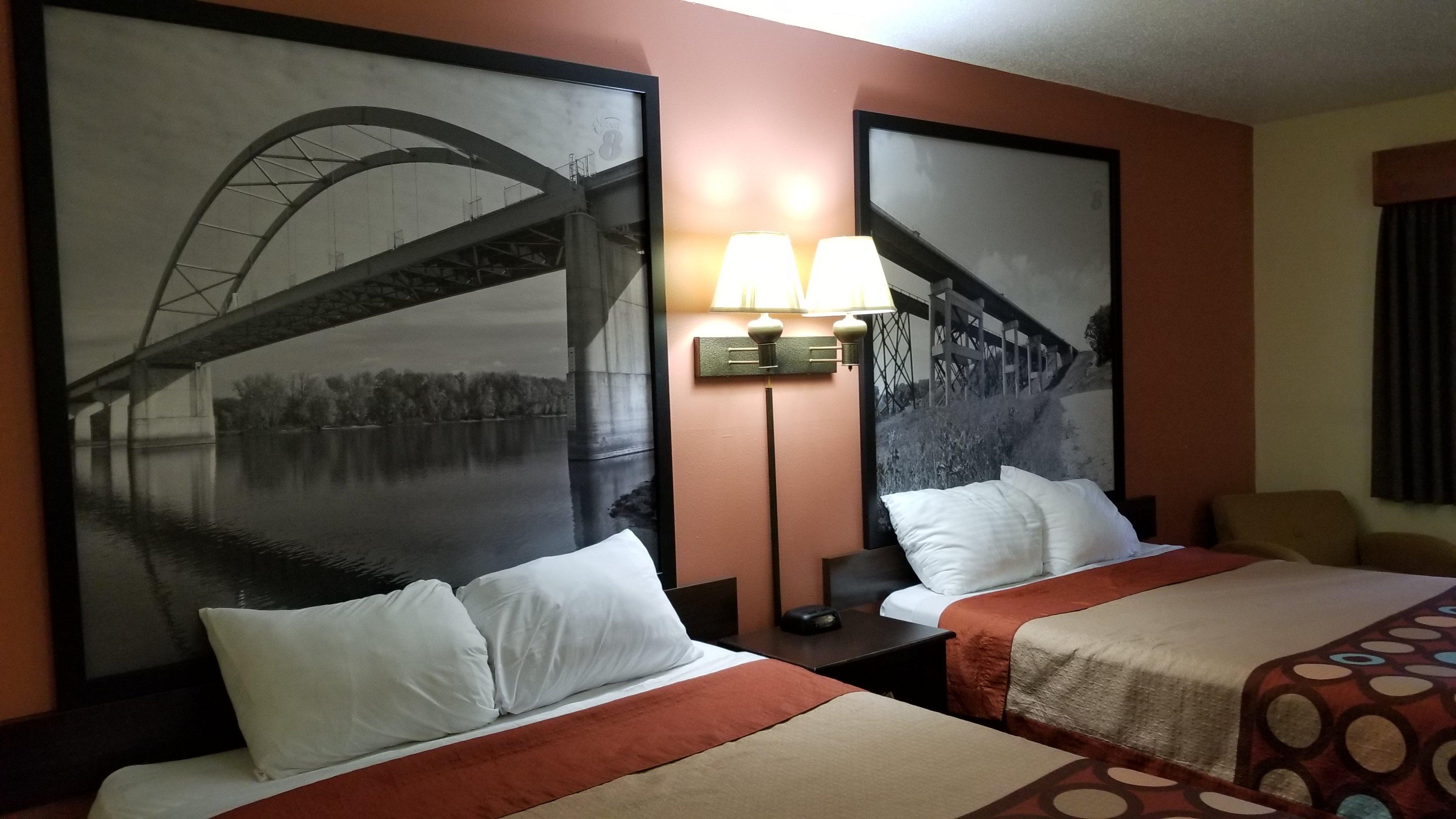 Super 8 by Wyndham Ottumwa