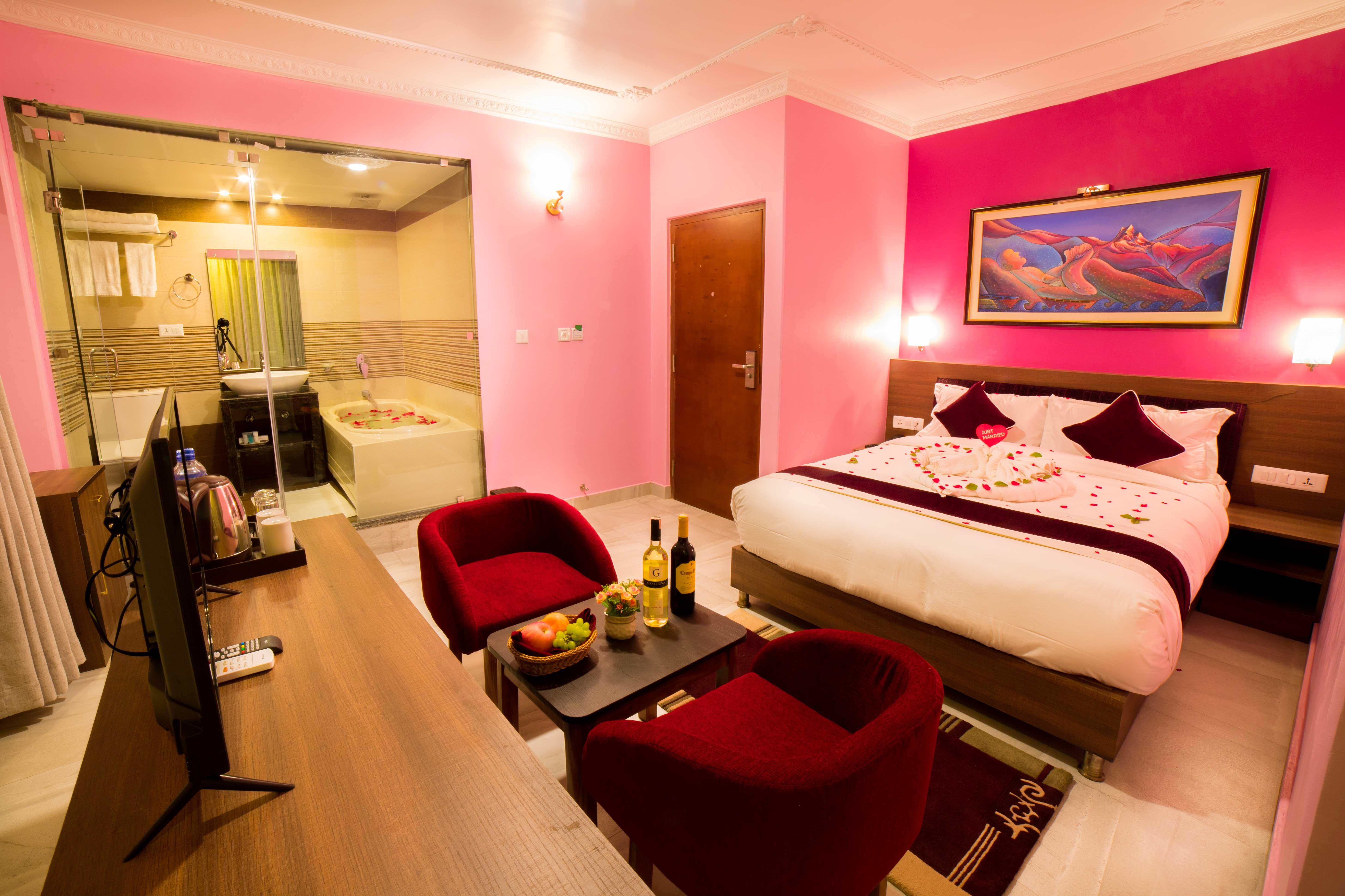 Hotel Task International