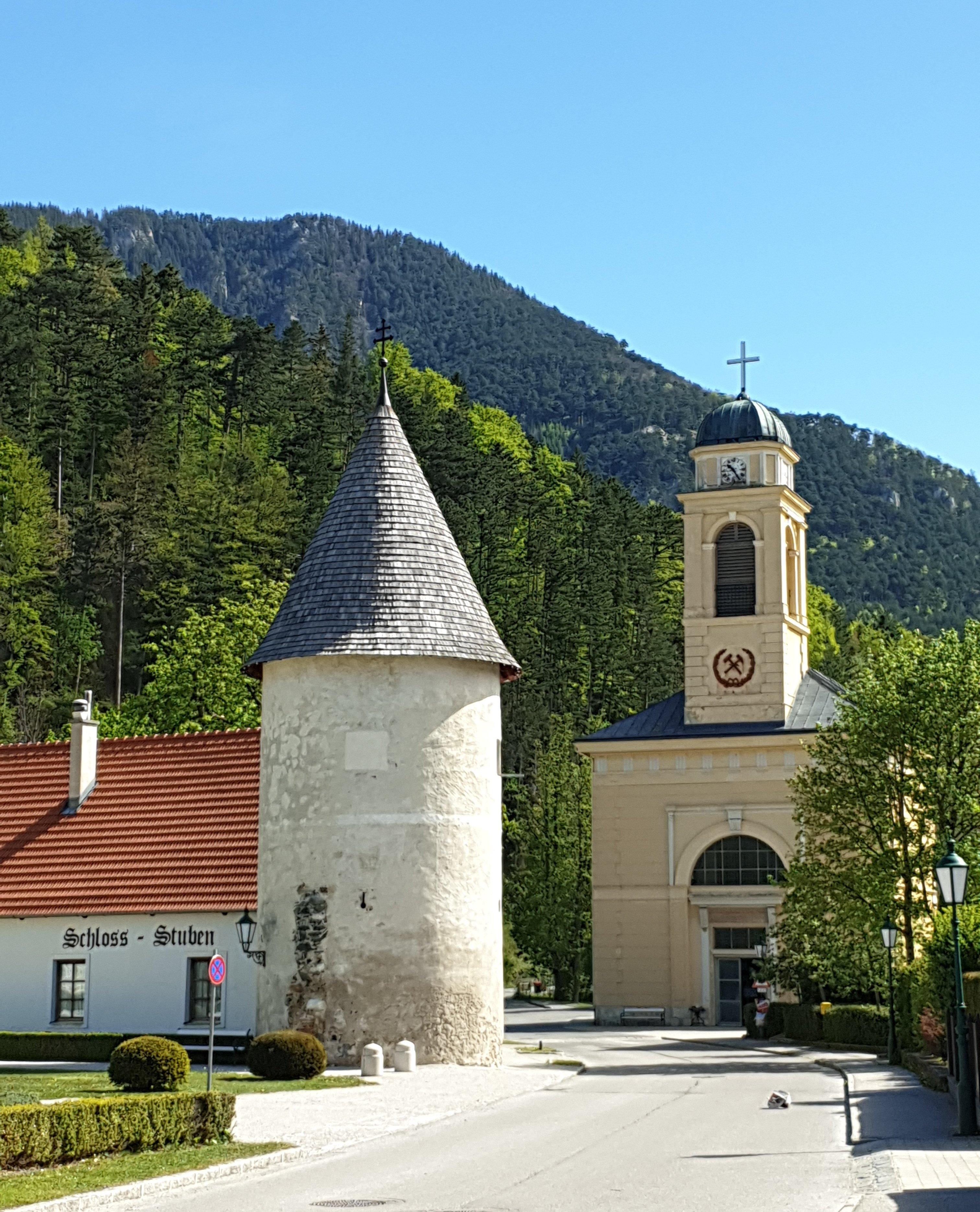 Kath. Pfarrkirche hl. Barbara