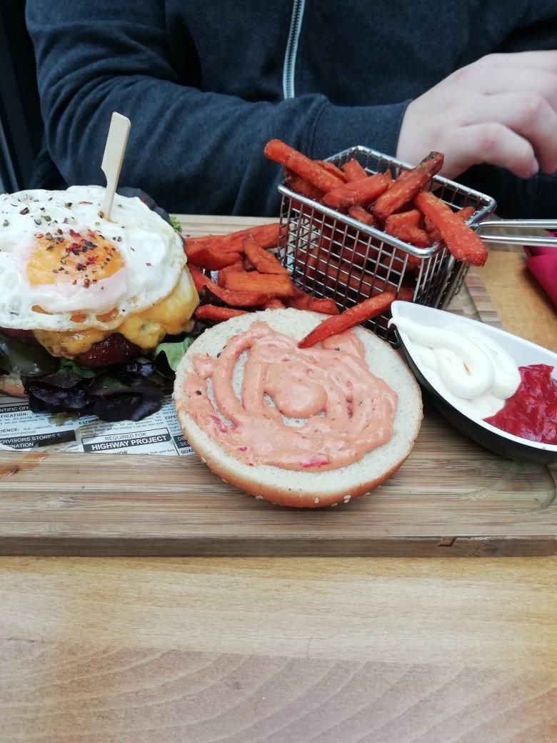 Restaurant/Bar Meilenstein