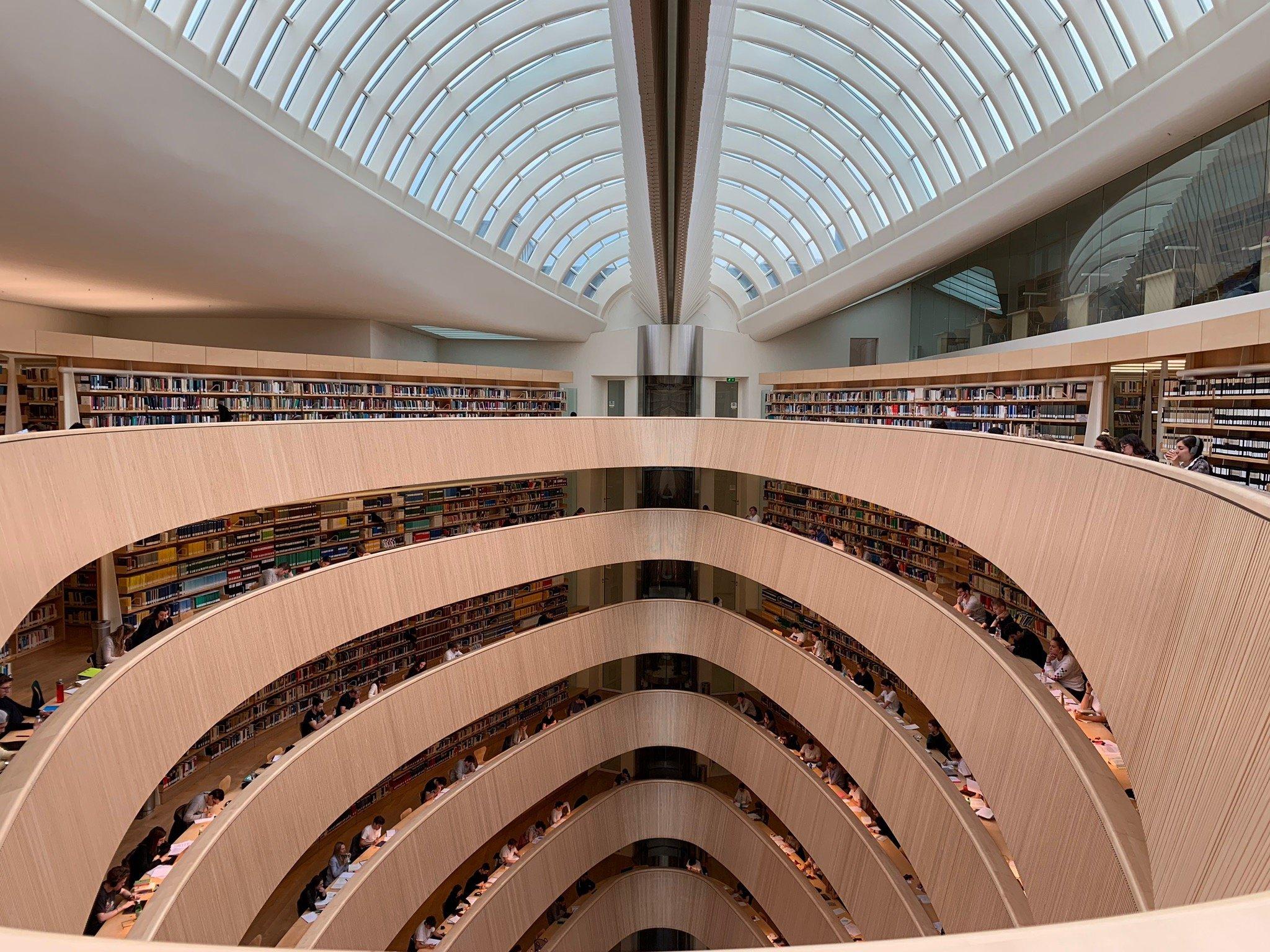 Bibliothek Rechtswissenschaftliches Institut