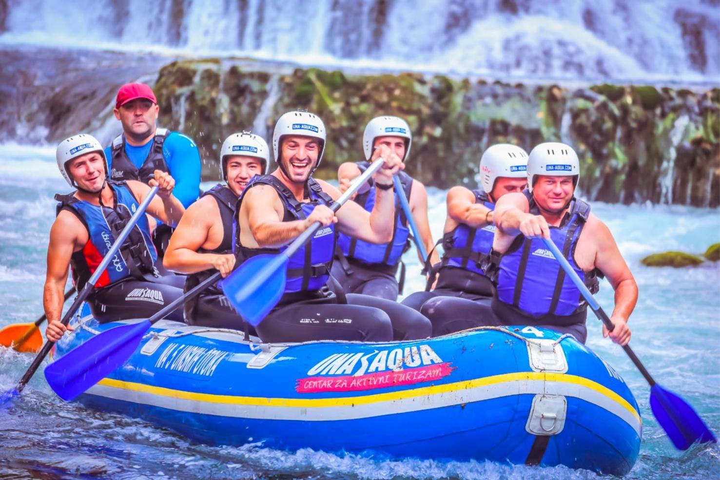 DOŽIVI | Best Experiences. One Place.