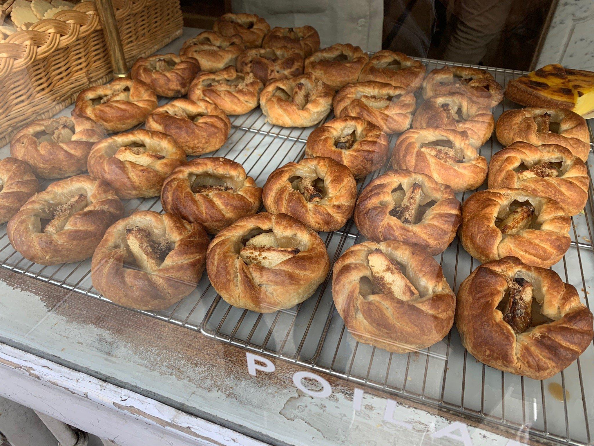 Boulangerie Poilane - Eiffel District
