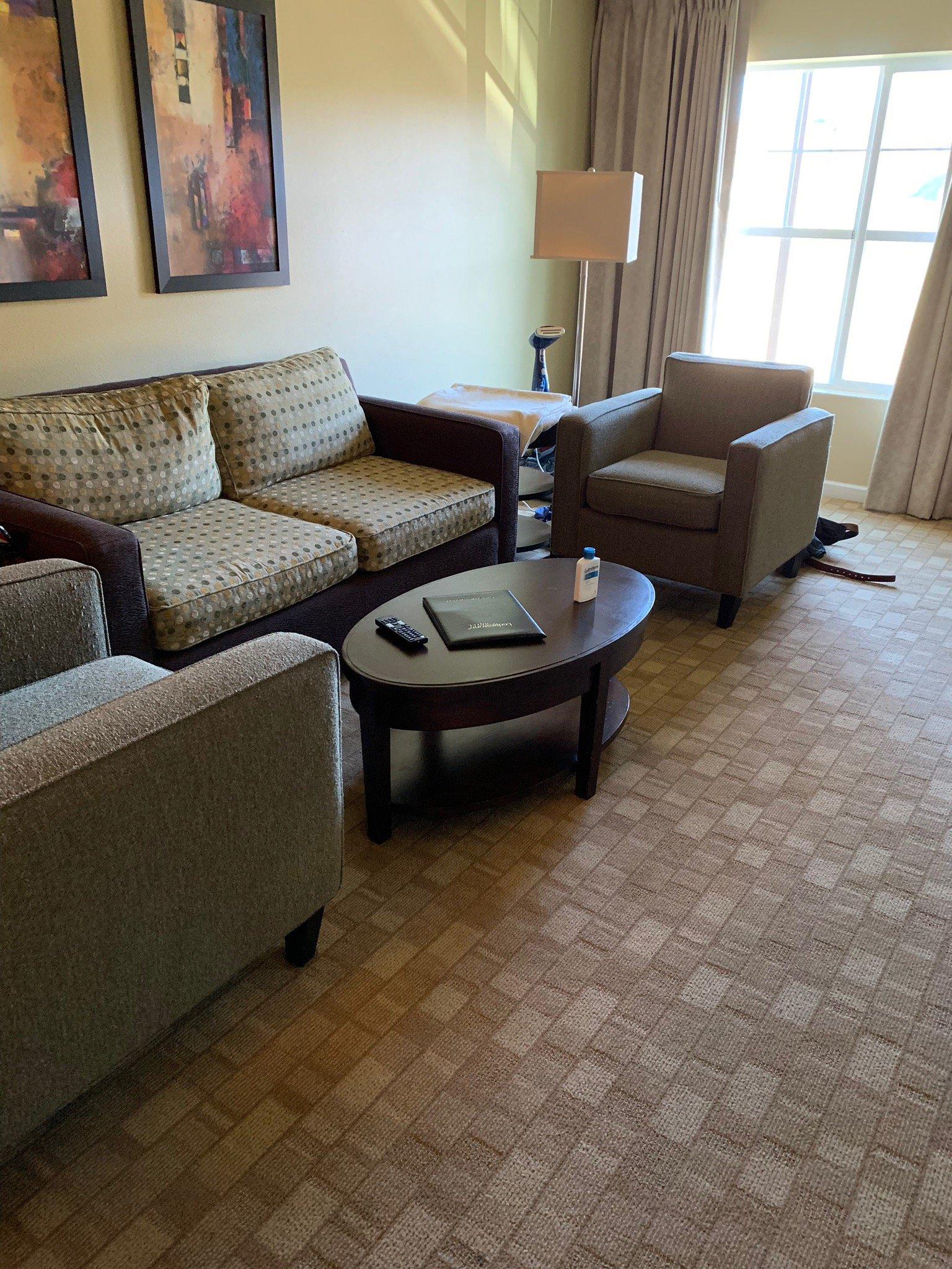 Ledgestone Hotel Yakima